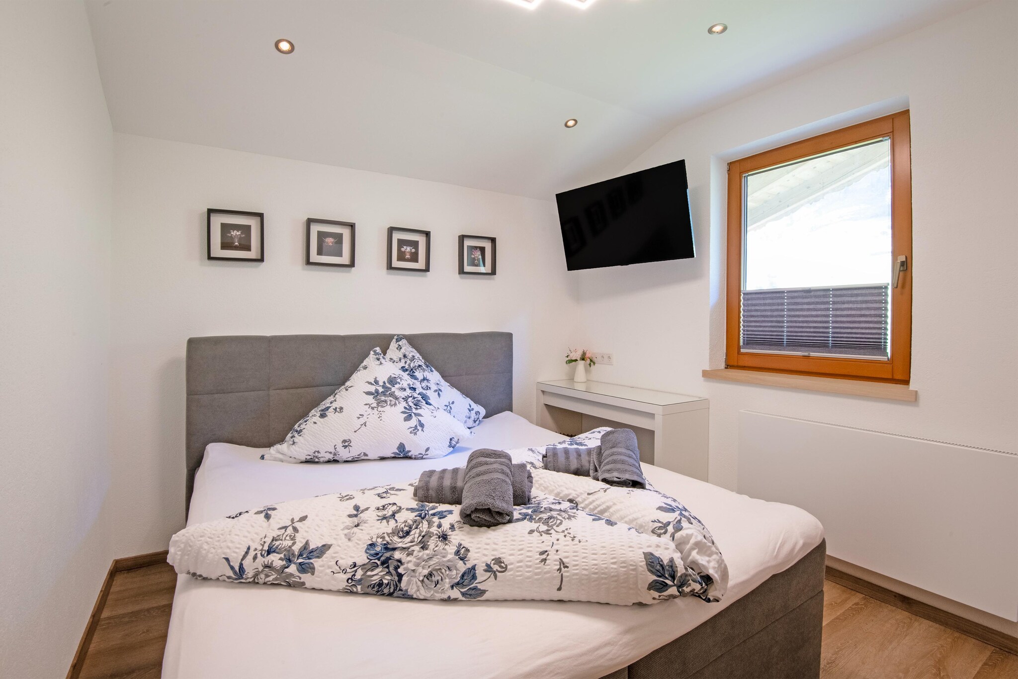 Exklusive Ferienwohnung mit Whirlpool-Slaapkamer