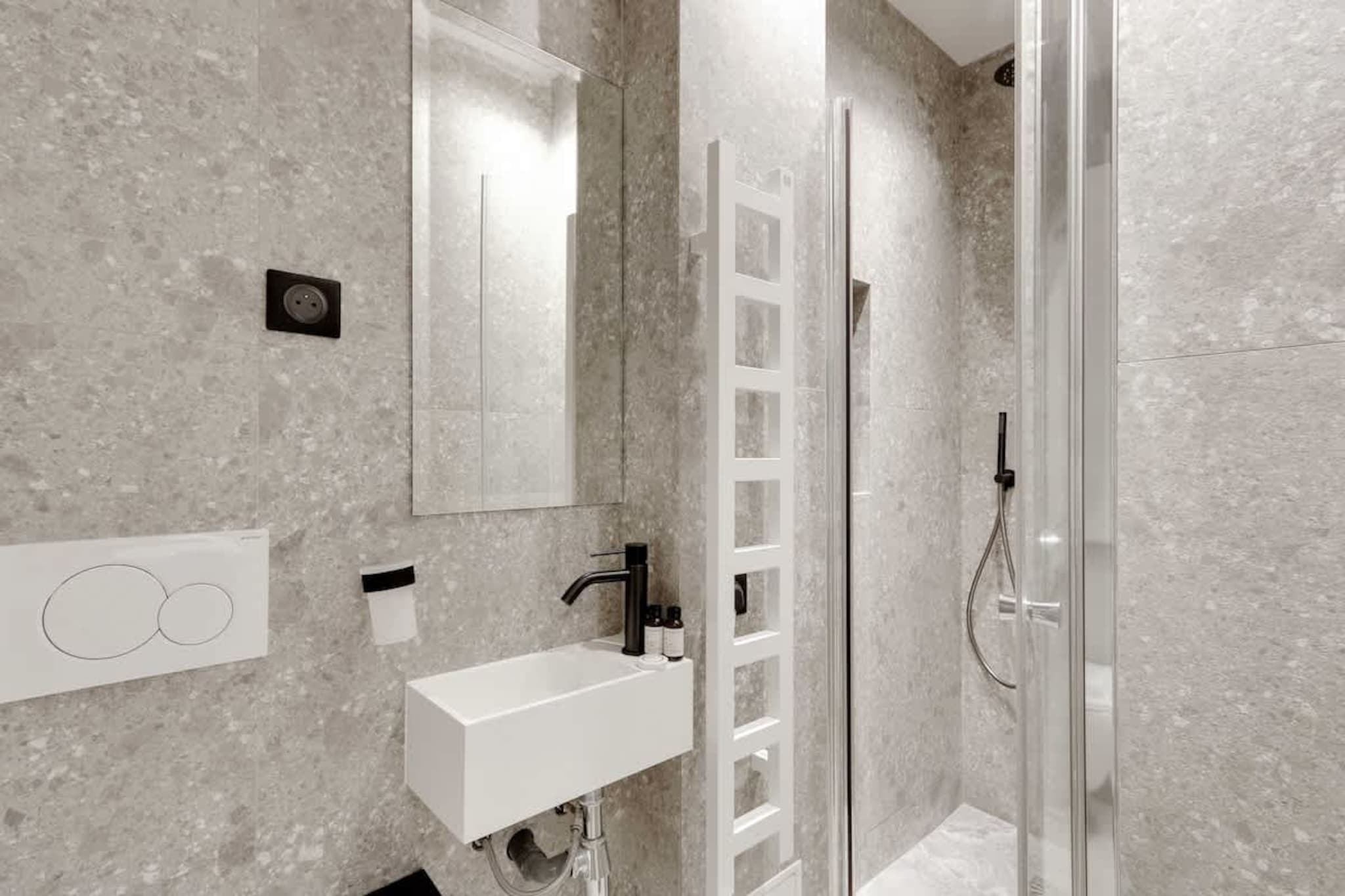 FDL-13-CAIRE-4 NEW - Niet-getagd