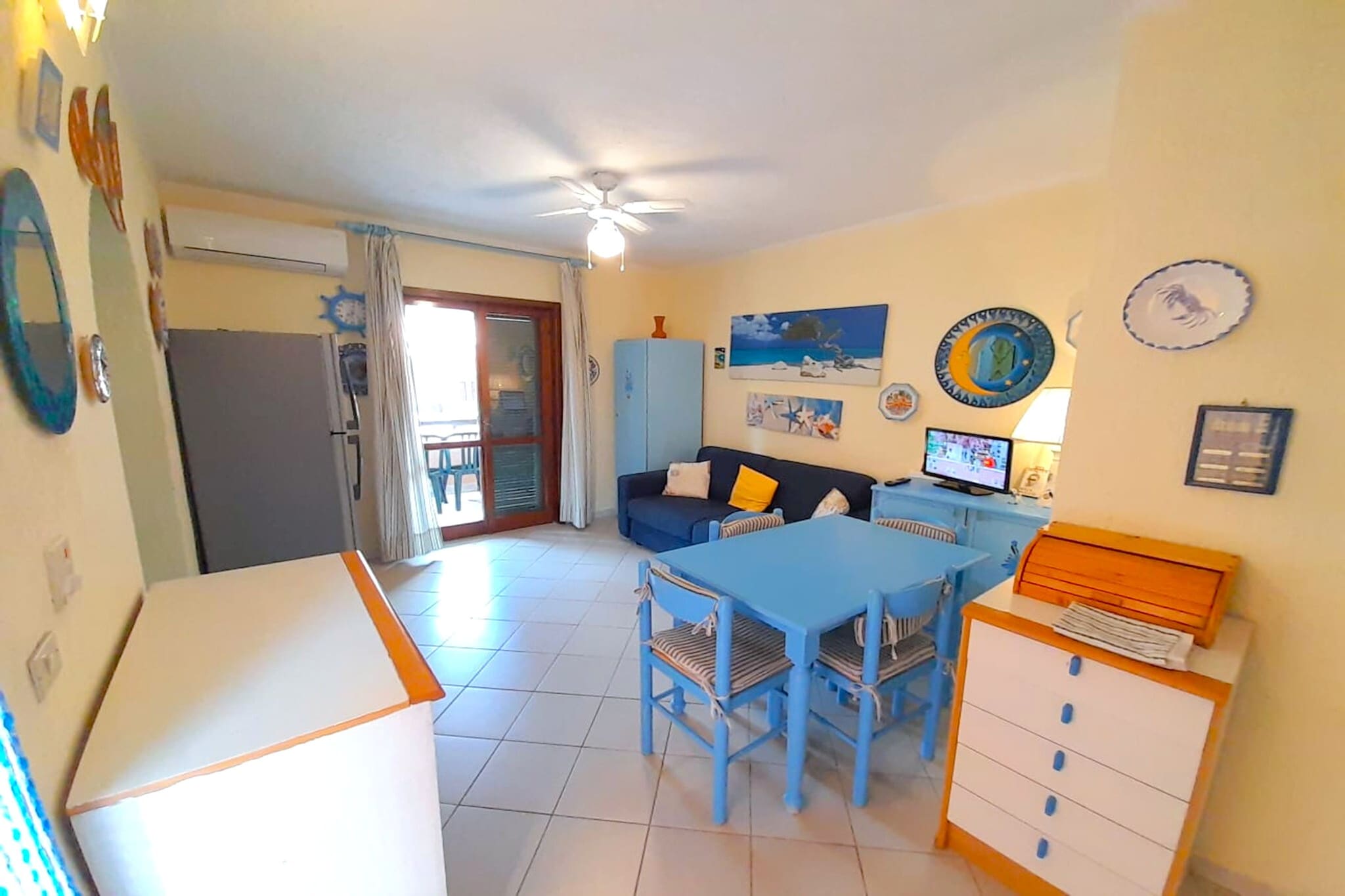 Studio Superior 22-Salon