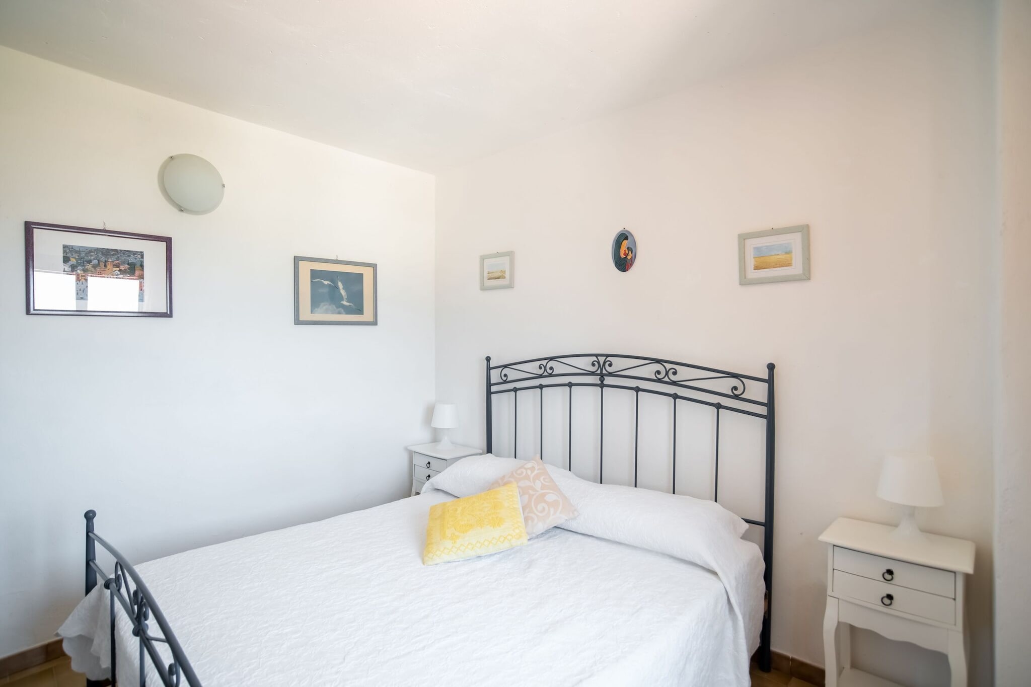 Bed Room