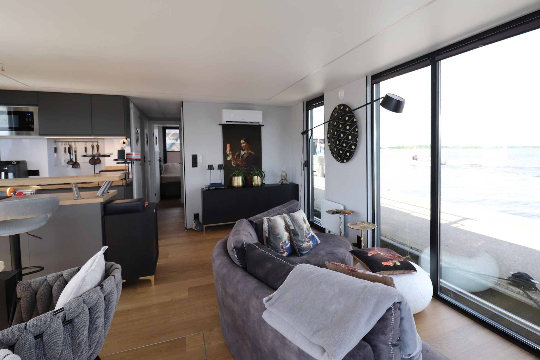 Houseboat Kohlenpott-Woonkamer