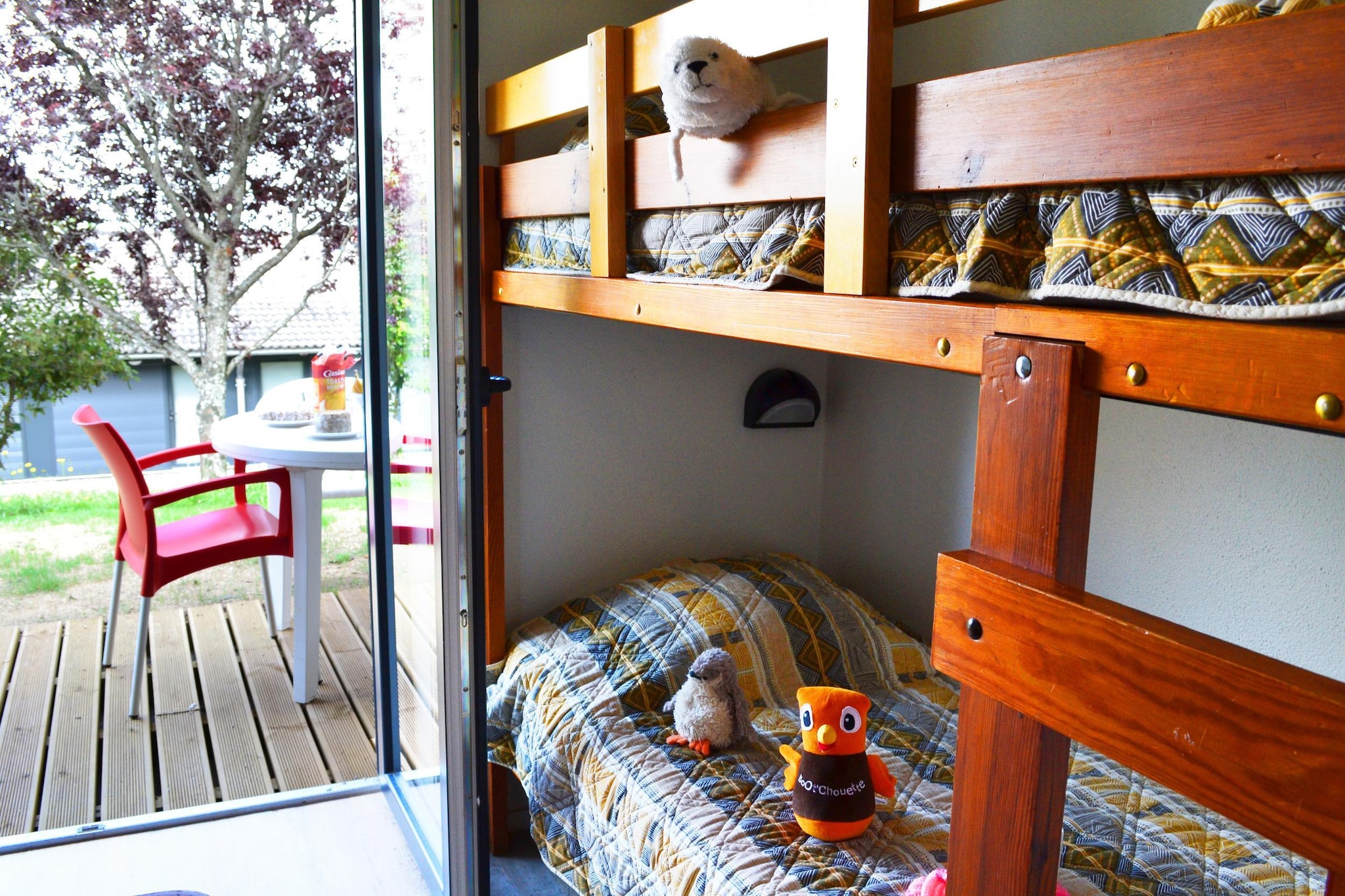 Saint-Julien-Chapteuil - Gîte 2 Pièces 4 Personnes 1  bébé-Schlafzimmer