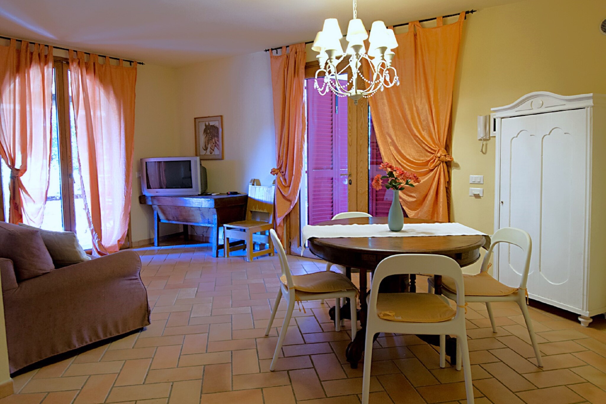 APP 2-Living room