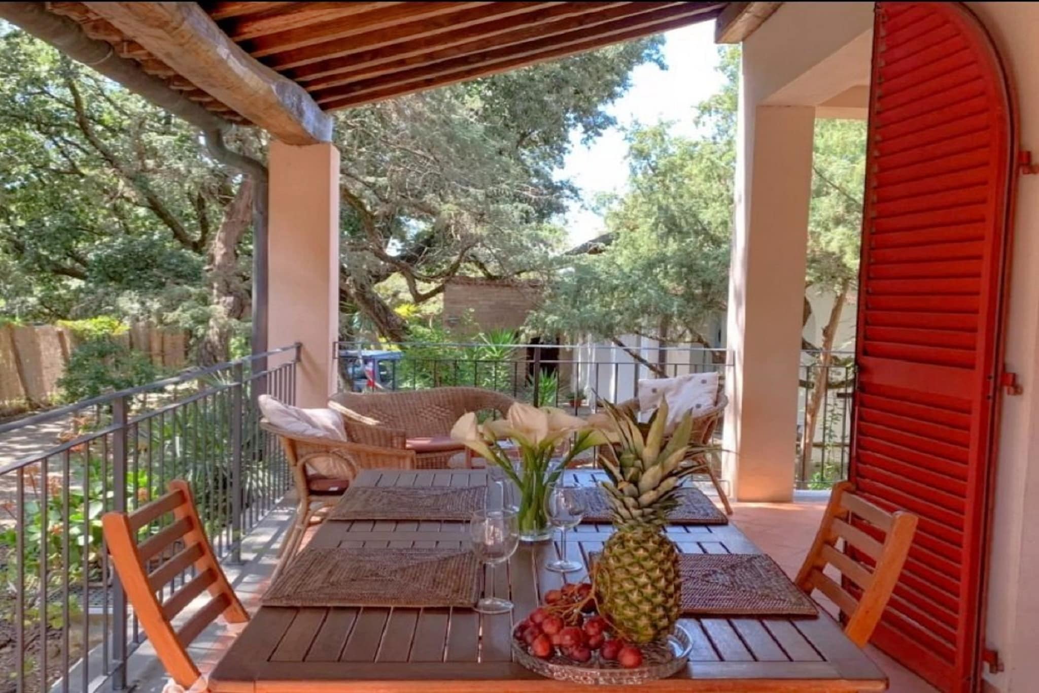 APP 2-Terrace balcony
