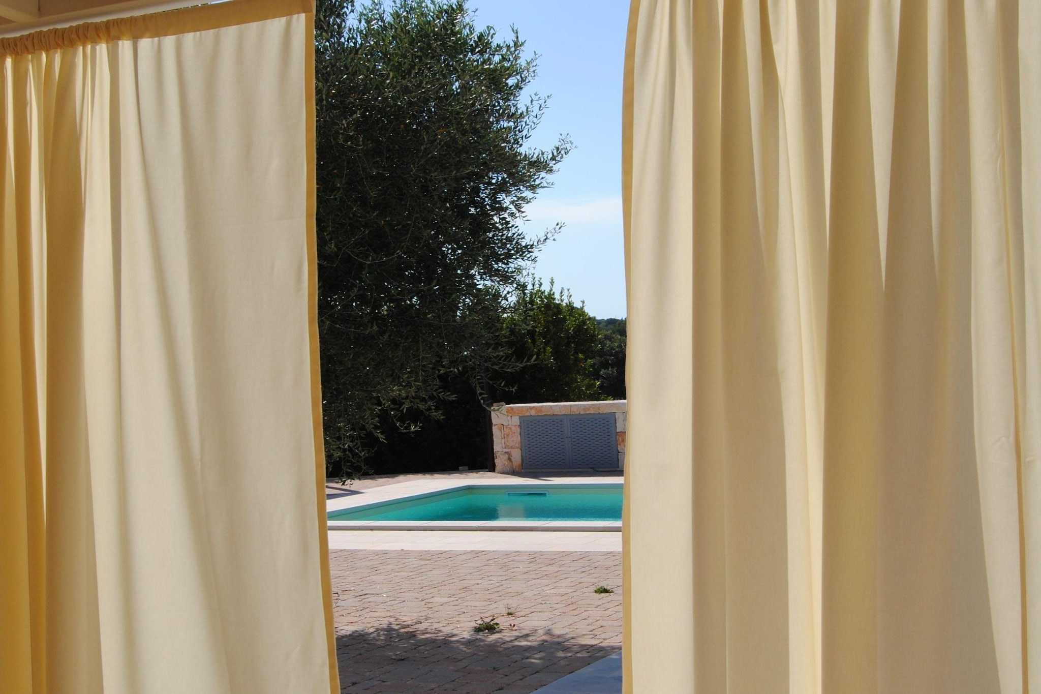 Trullo Rosa Ostuni - View in summer