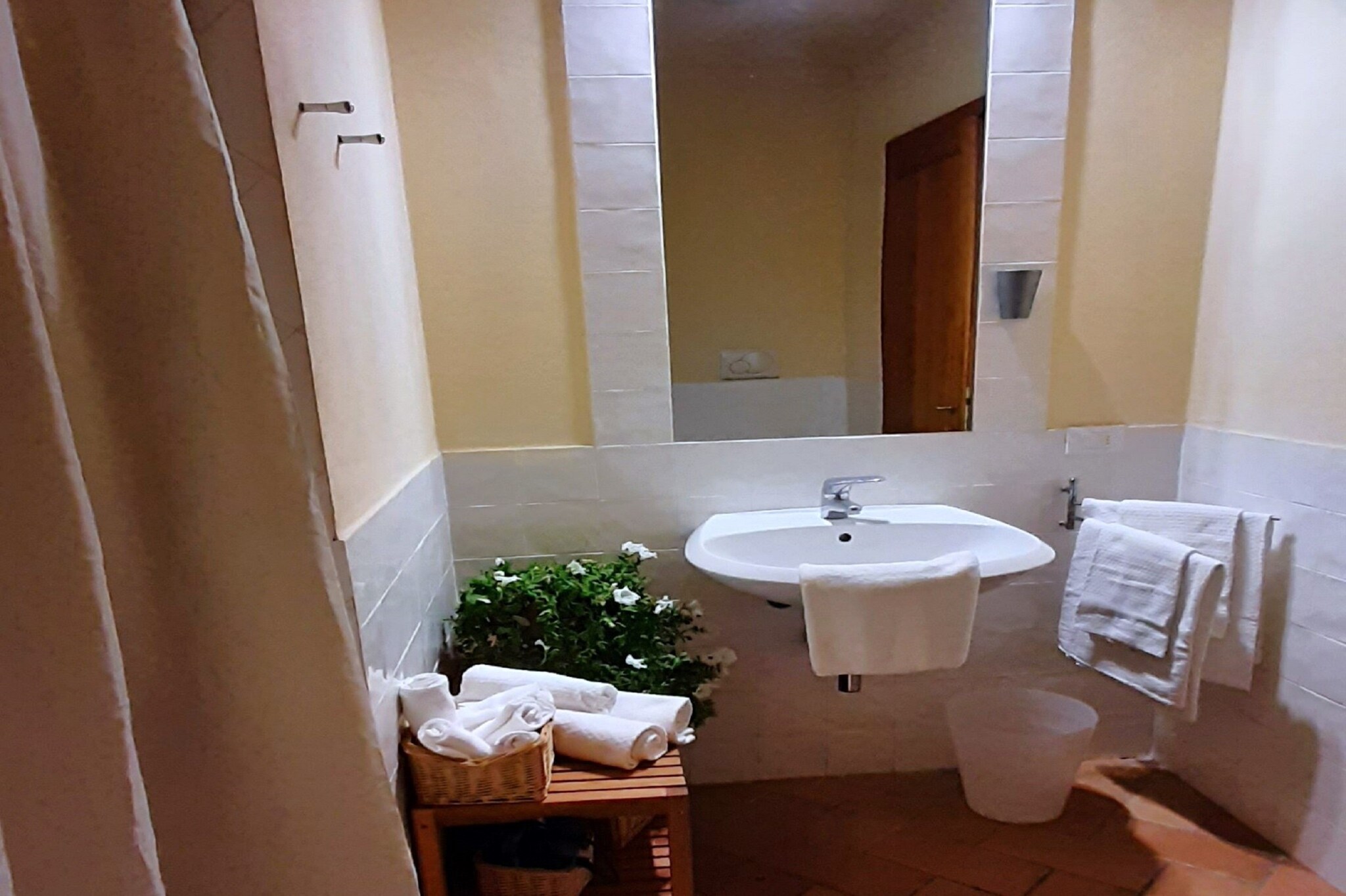 APP 6-Bathroom