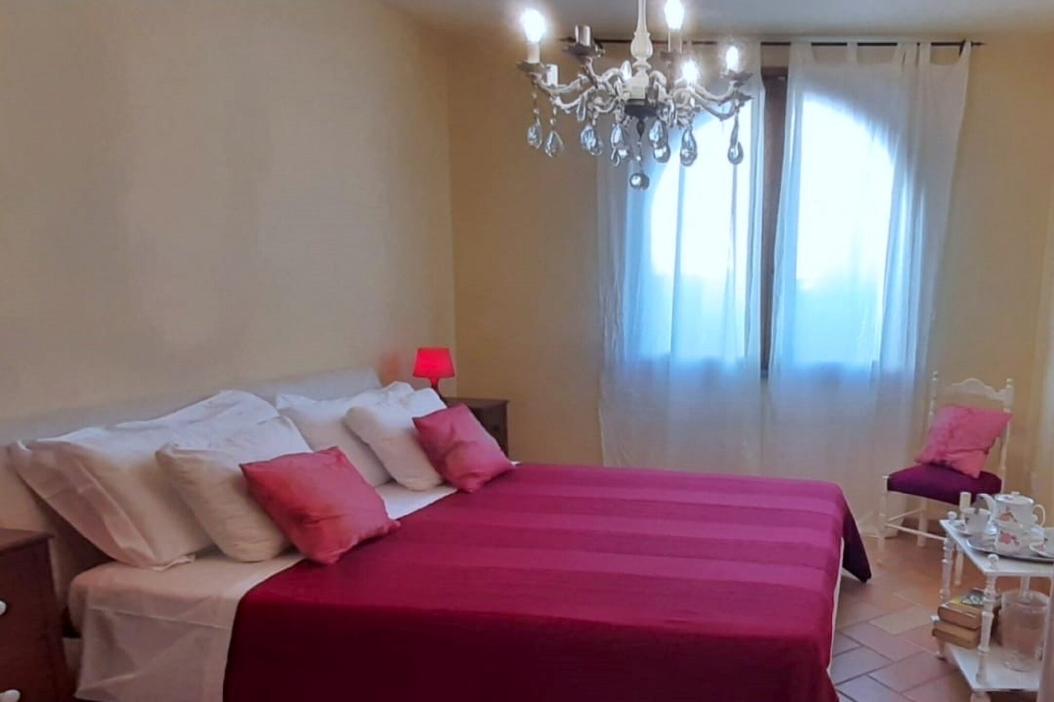APP 6-Bedroom
