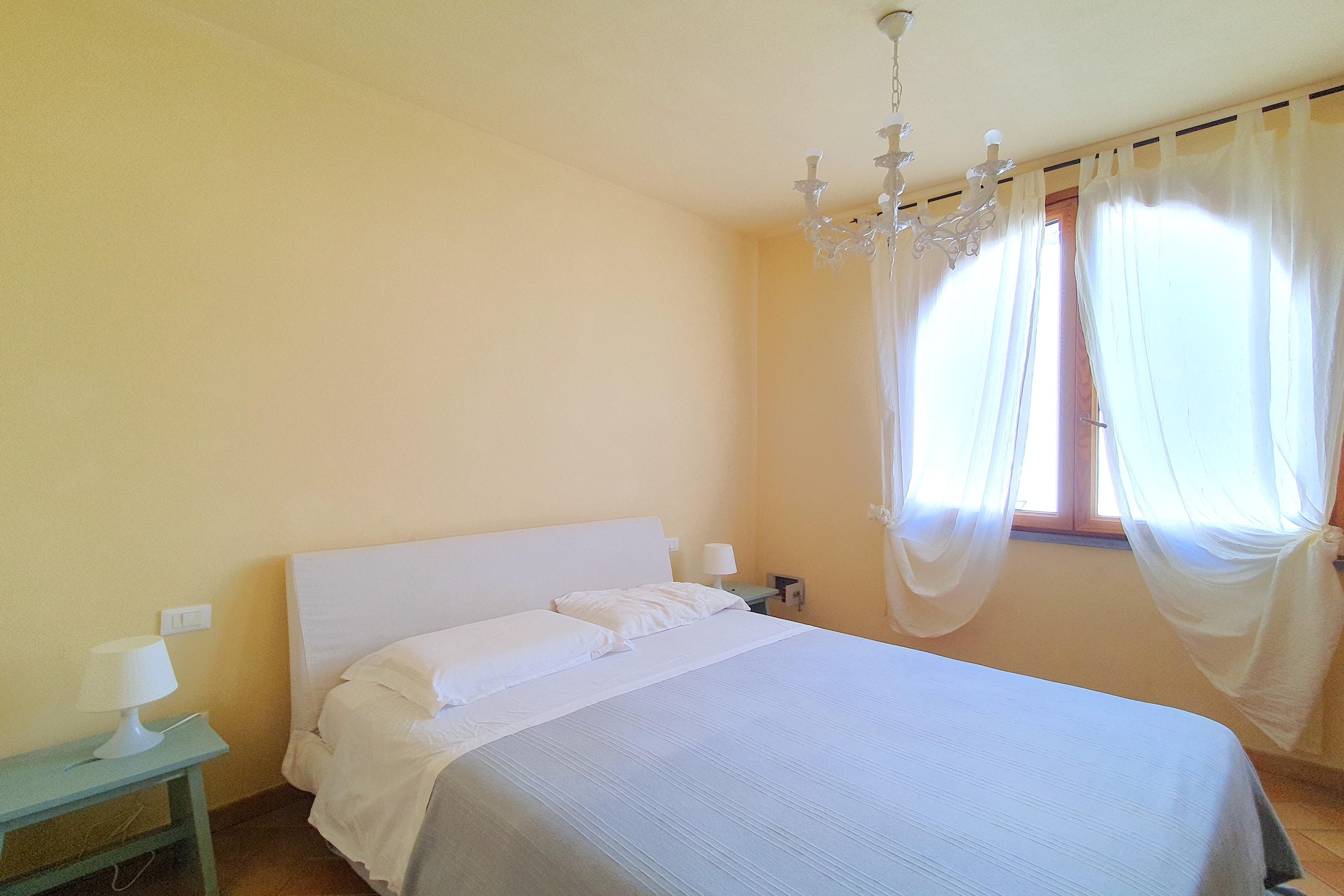 APP 6-Bedroom