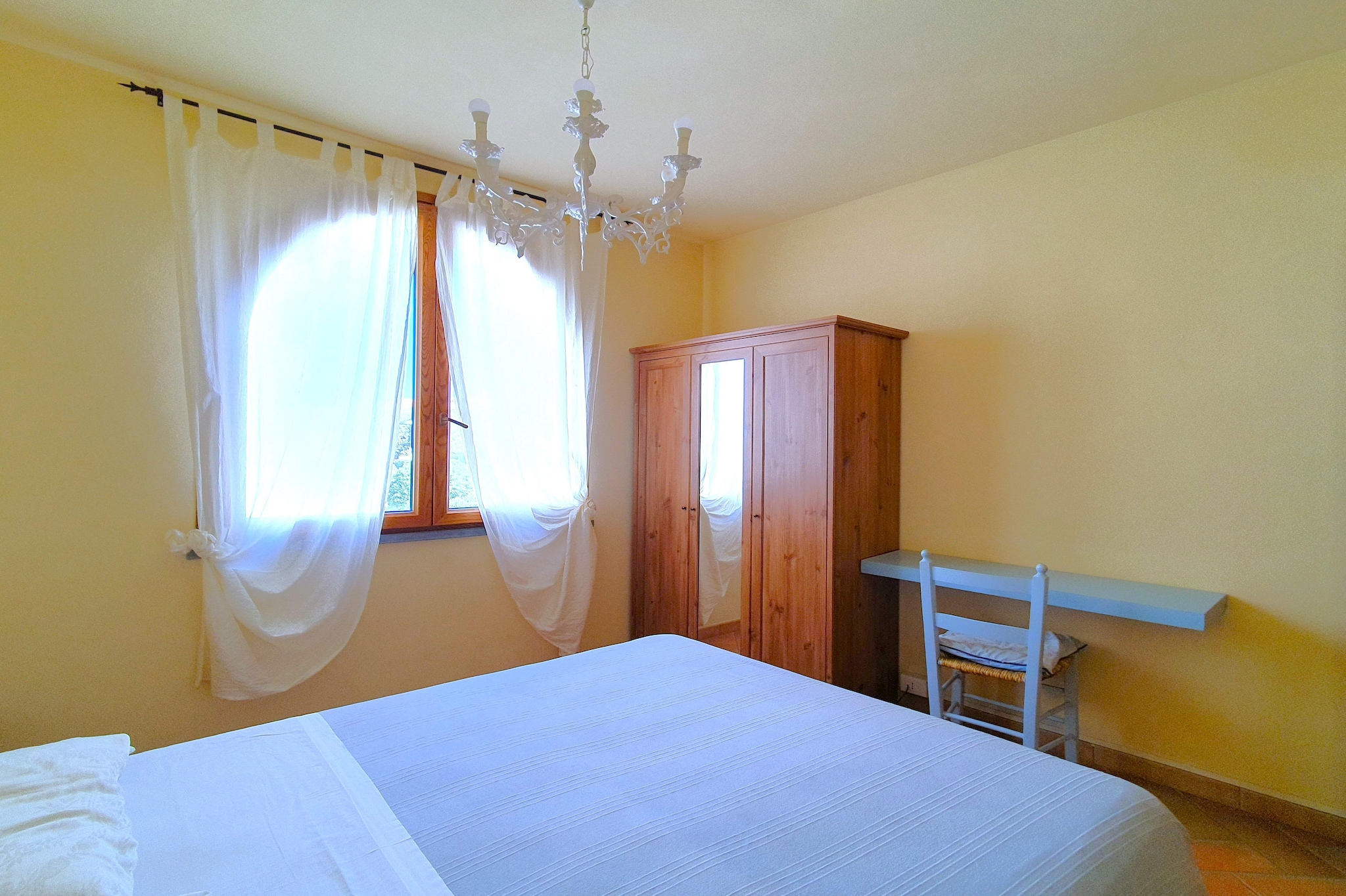 APP 6-Bedroom
