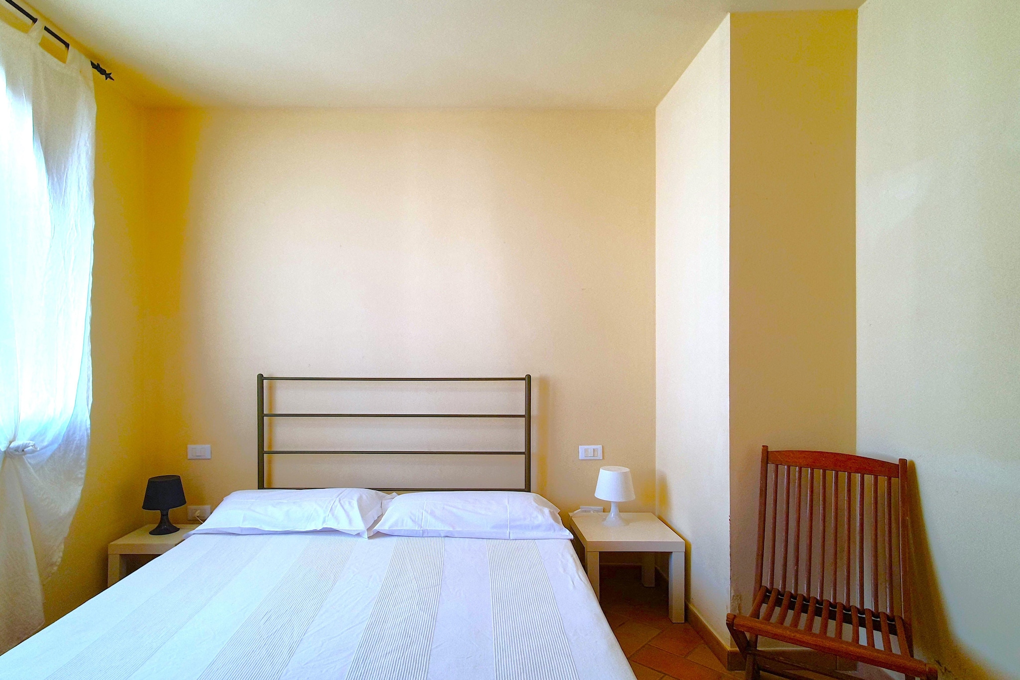 APP 8-Bedroom