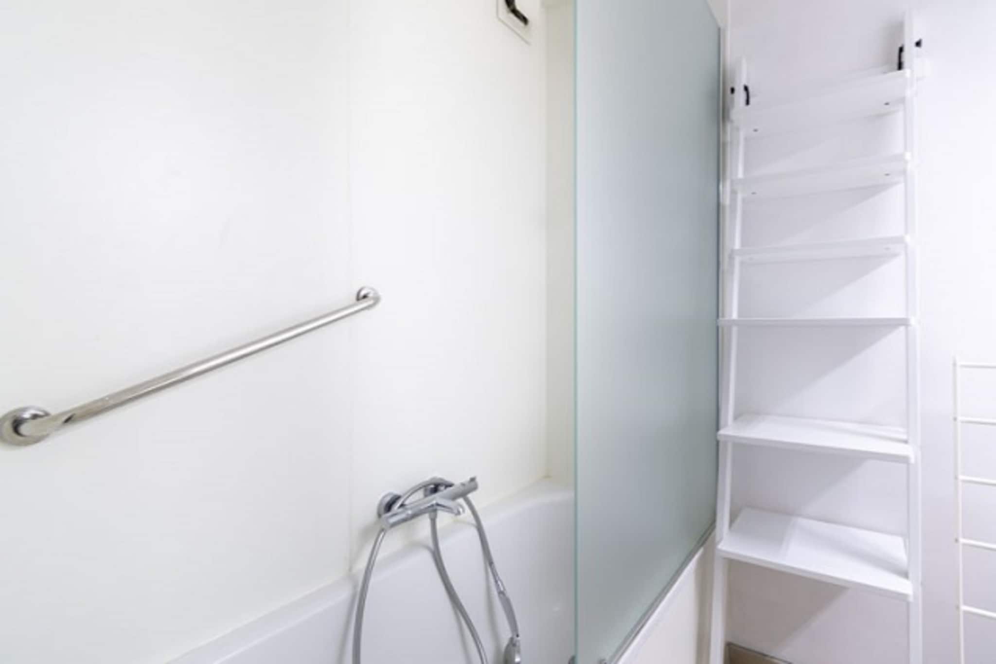 EMPERADO 0602/ 6B-Bathroom