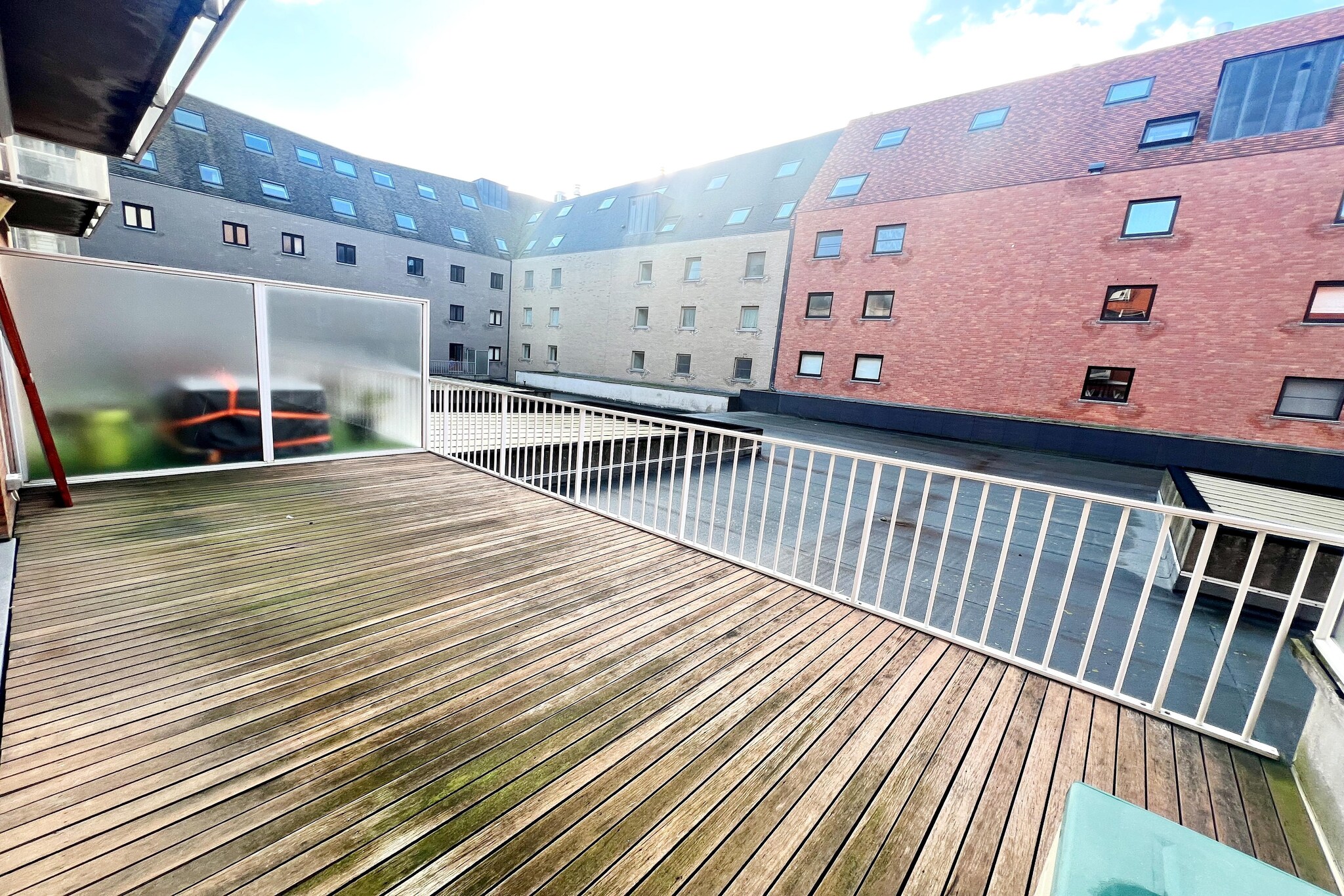 DEBOEI 3/0102-Terrace balcony