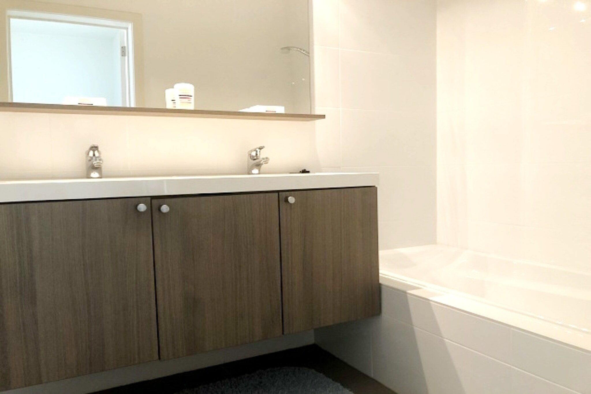 ILIYA 0401-Bathroom