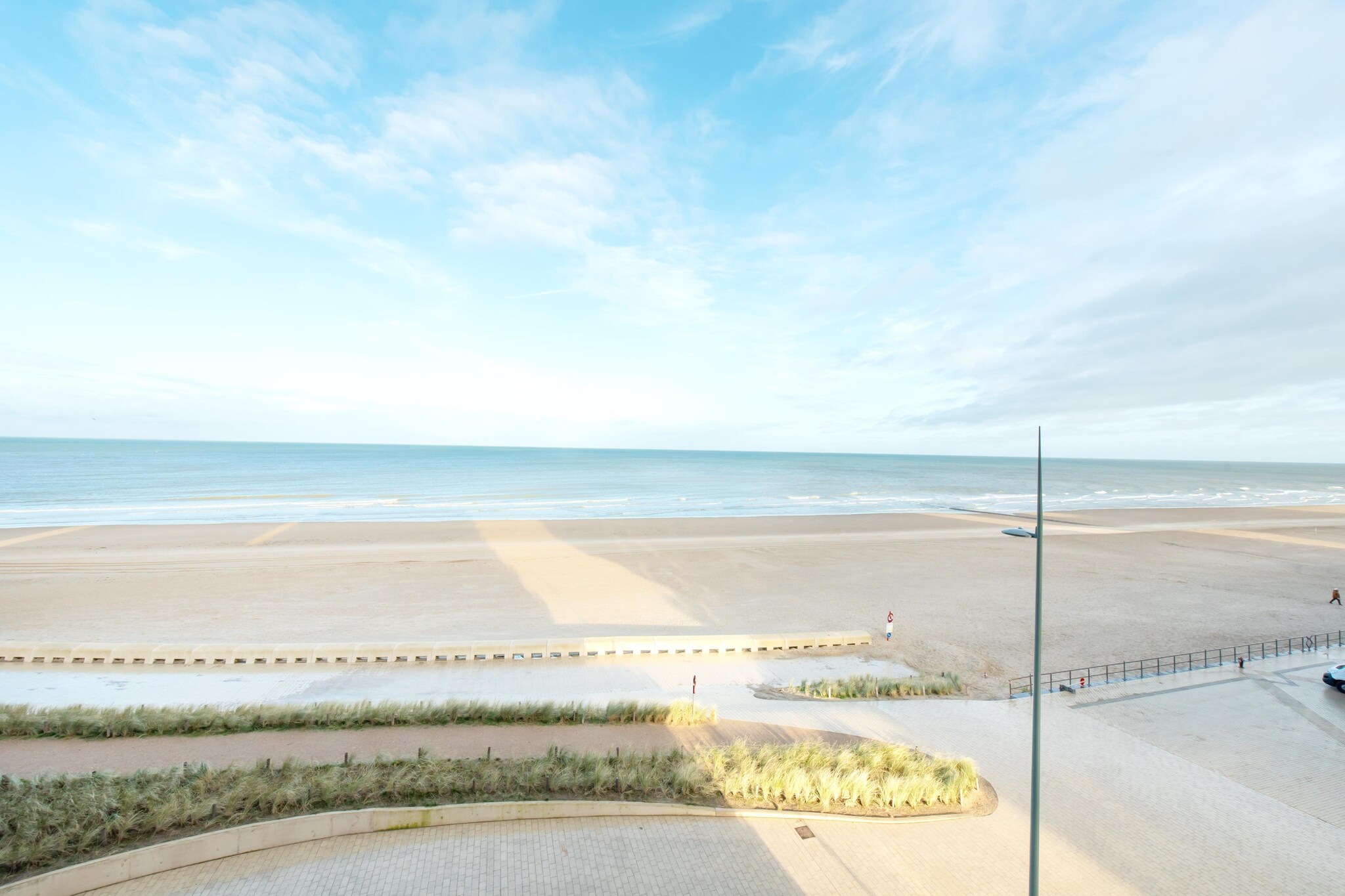 ZANDBK2 0402/ 4B-Vue d'été