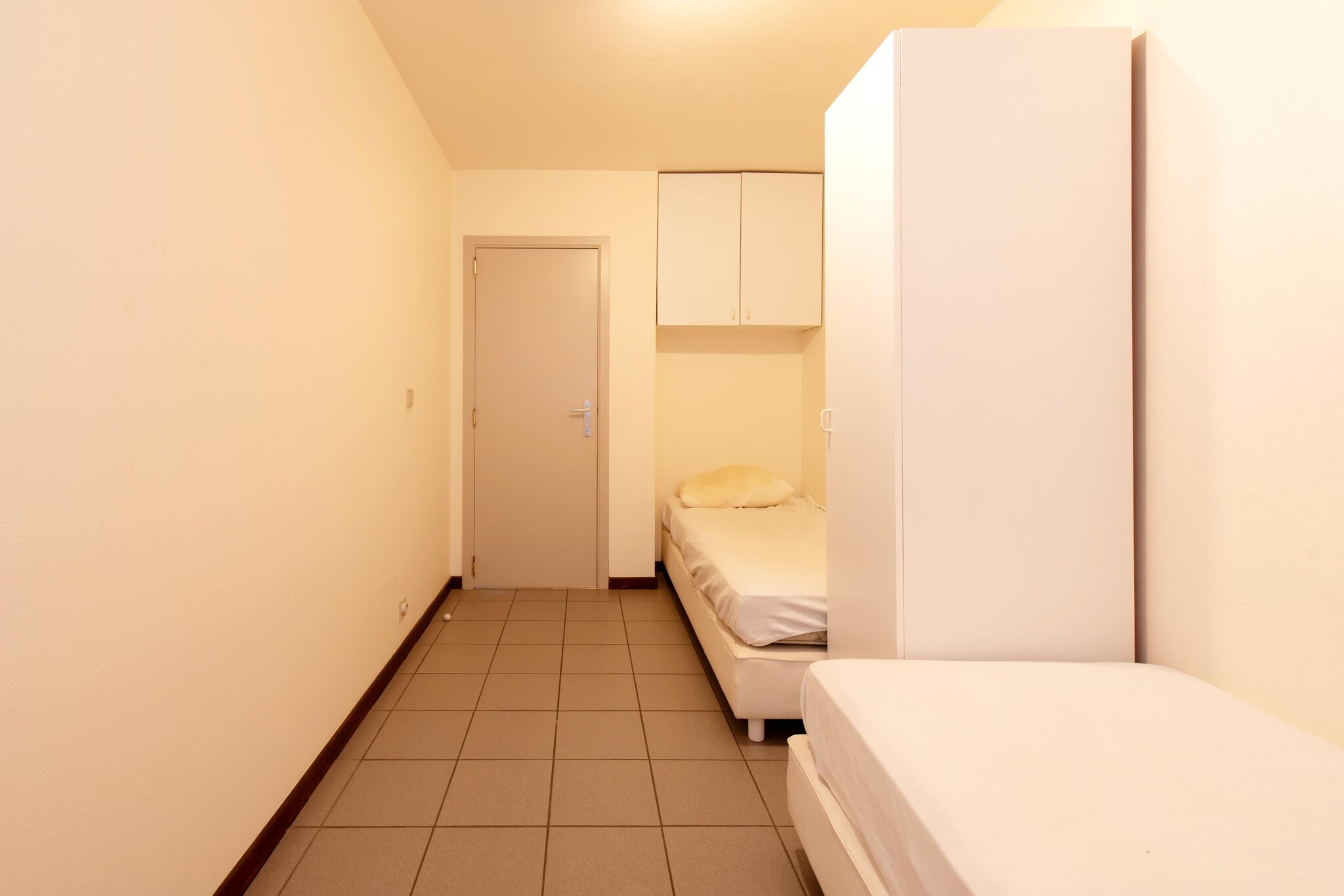 ZANDBK2 0402/ 4B-Chambre