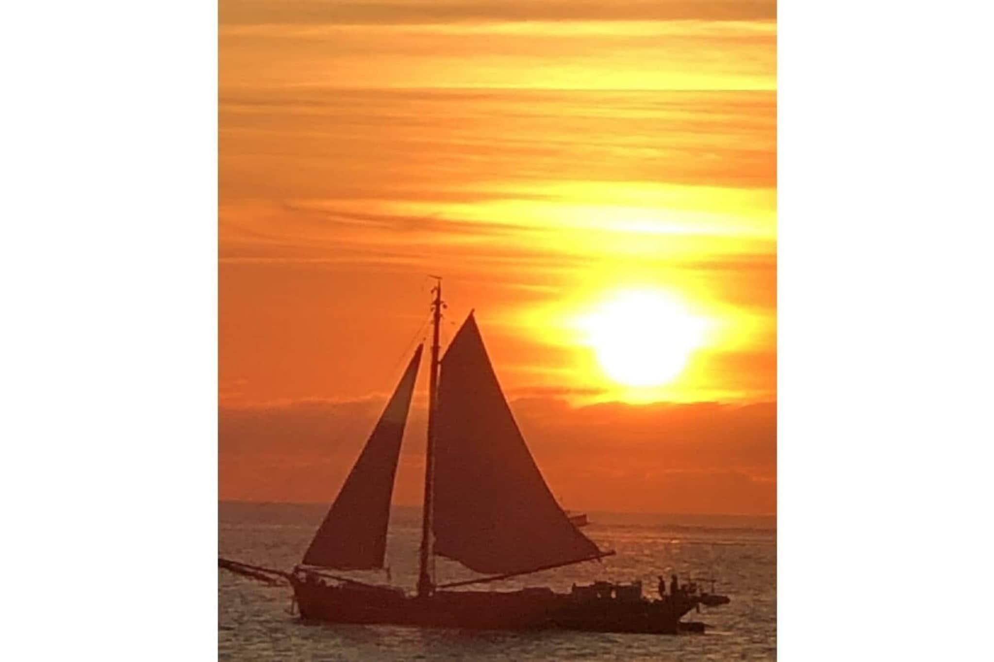 385720-Image-tags.water view