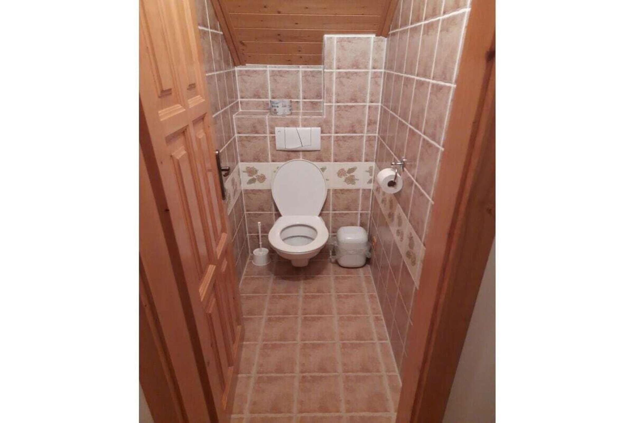 127419-Bathroom