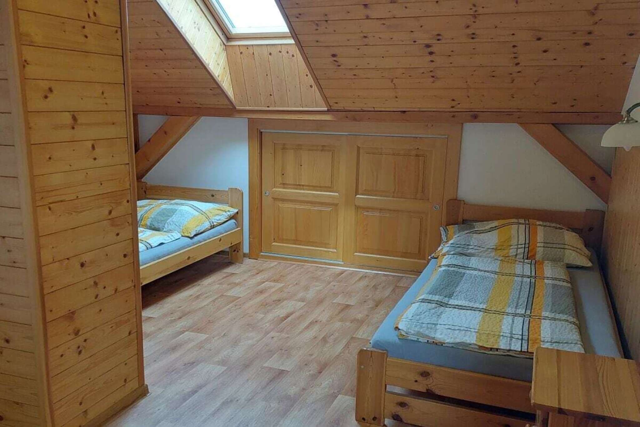 127419-Bedroom