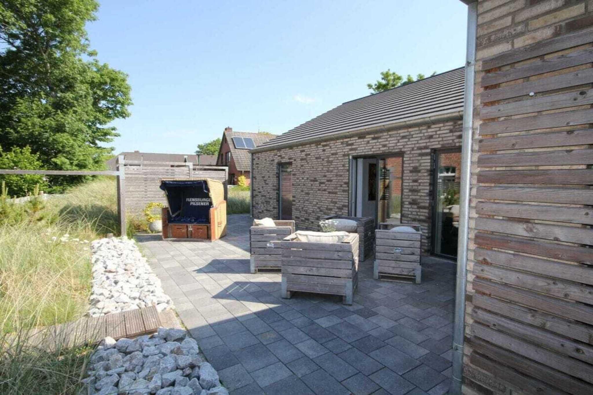 322076-Buitenkant zomer