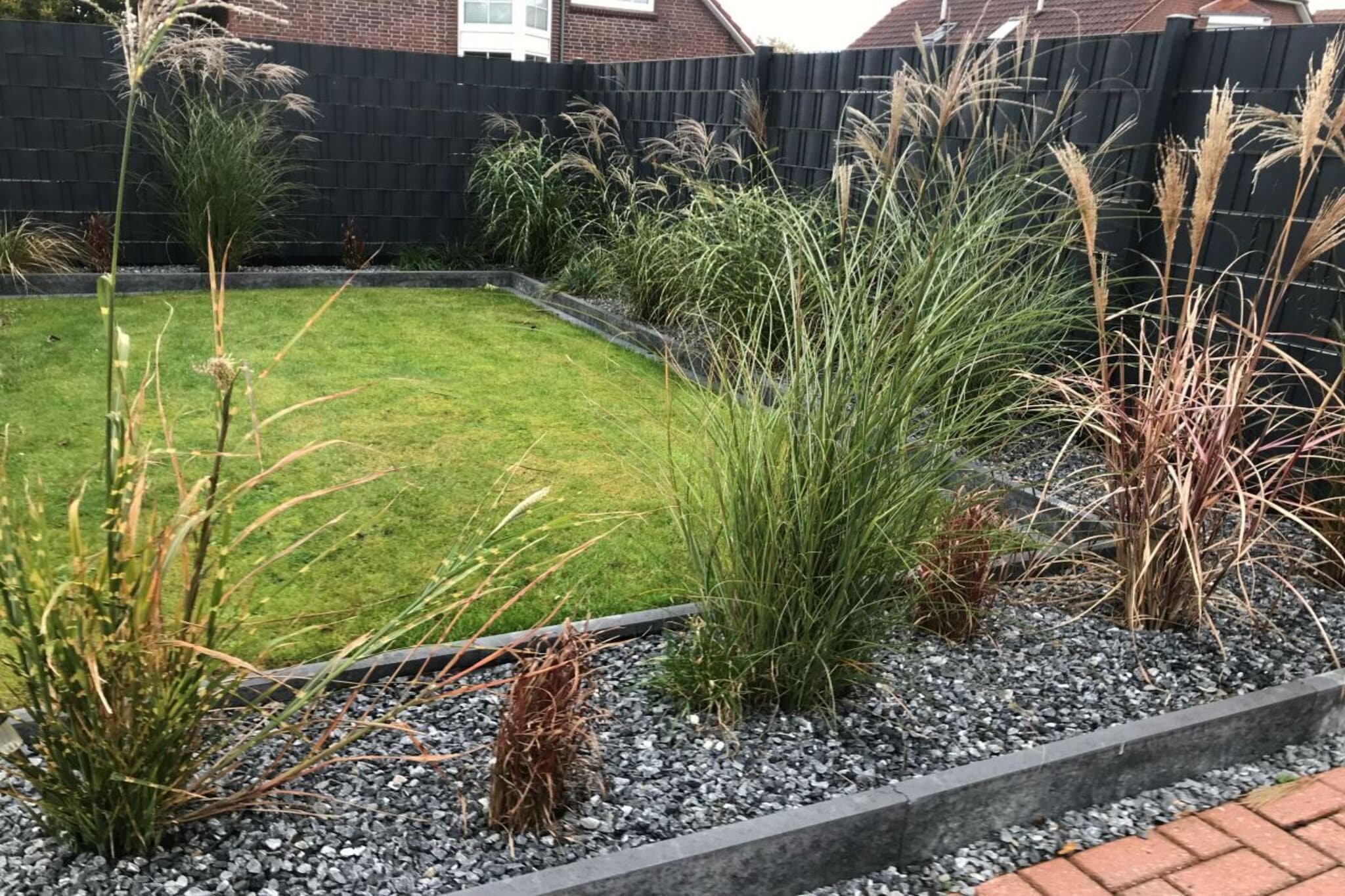 383827-Gardens in summer