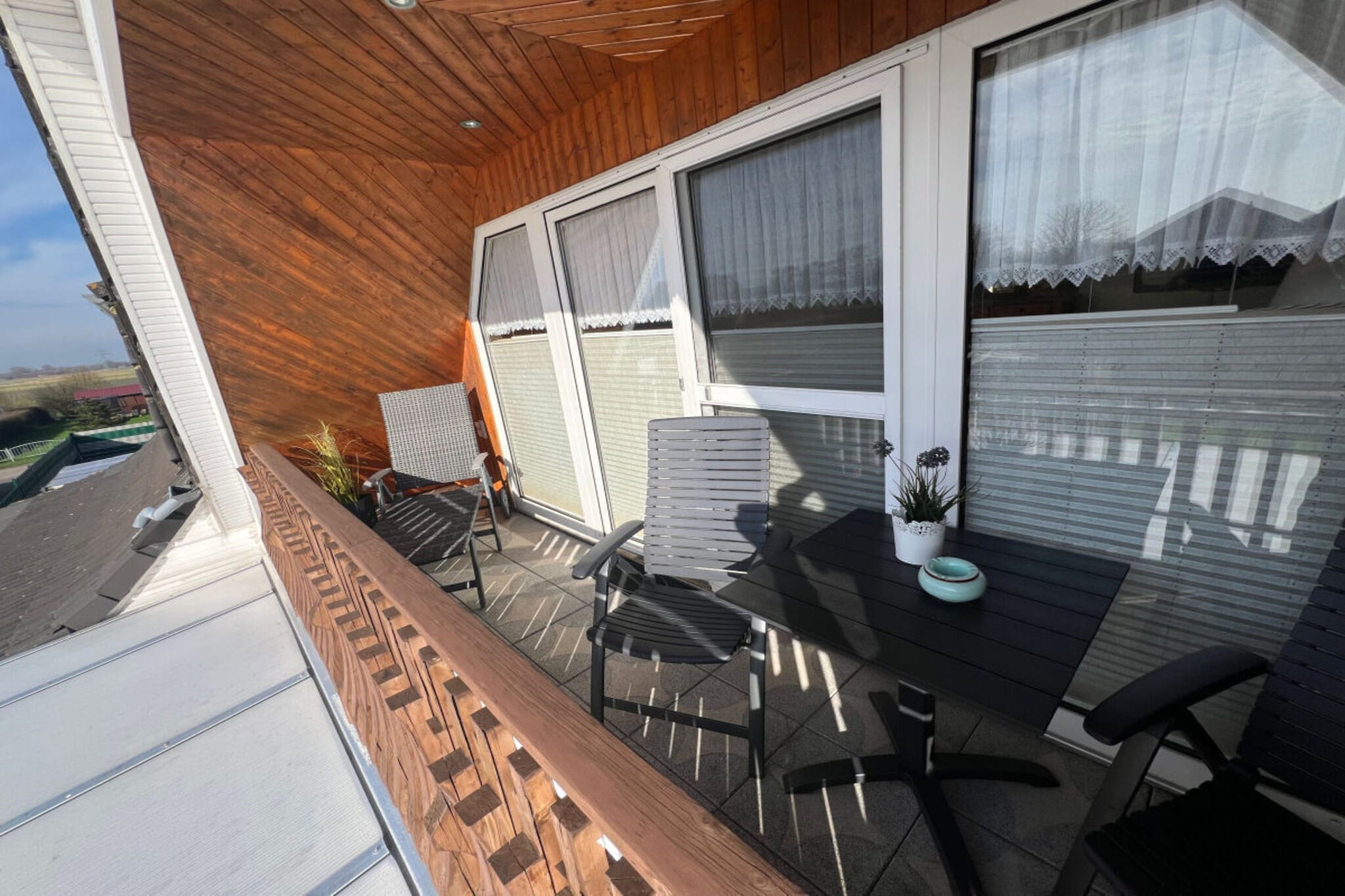 321564-Terrasse/Balkon