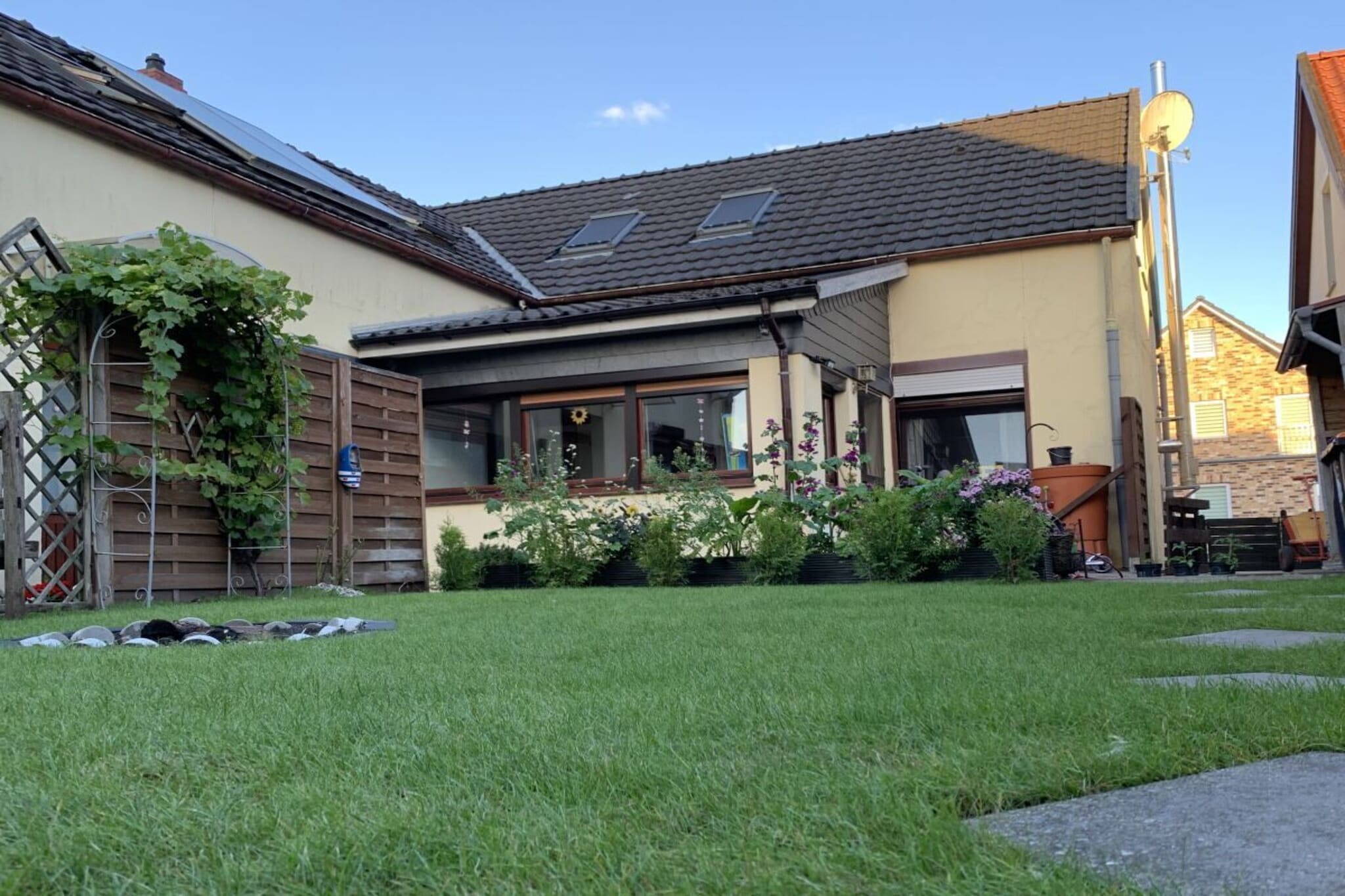 411188-Buitenkant zomer