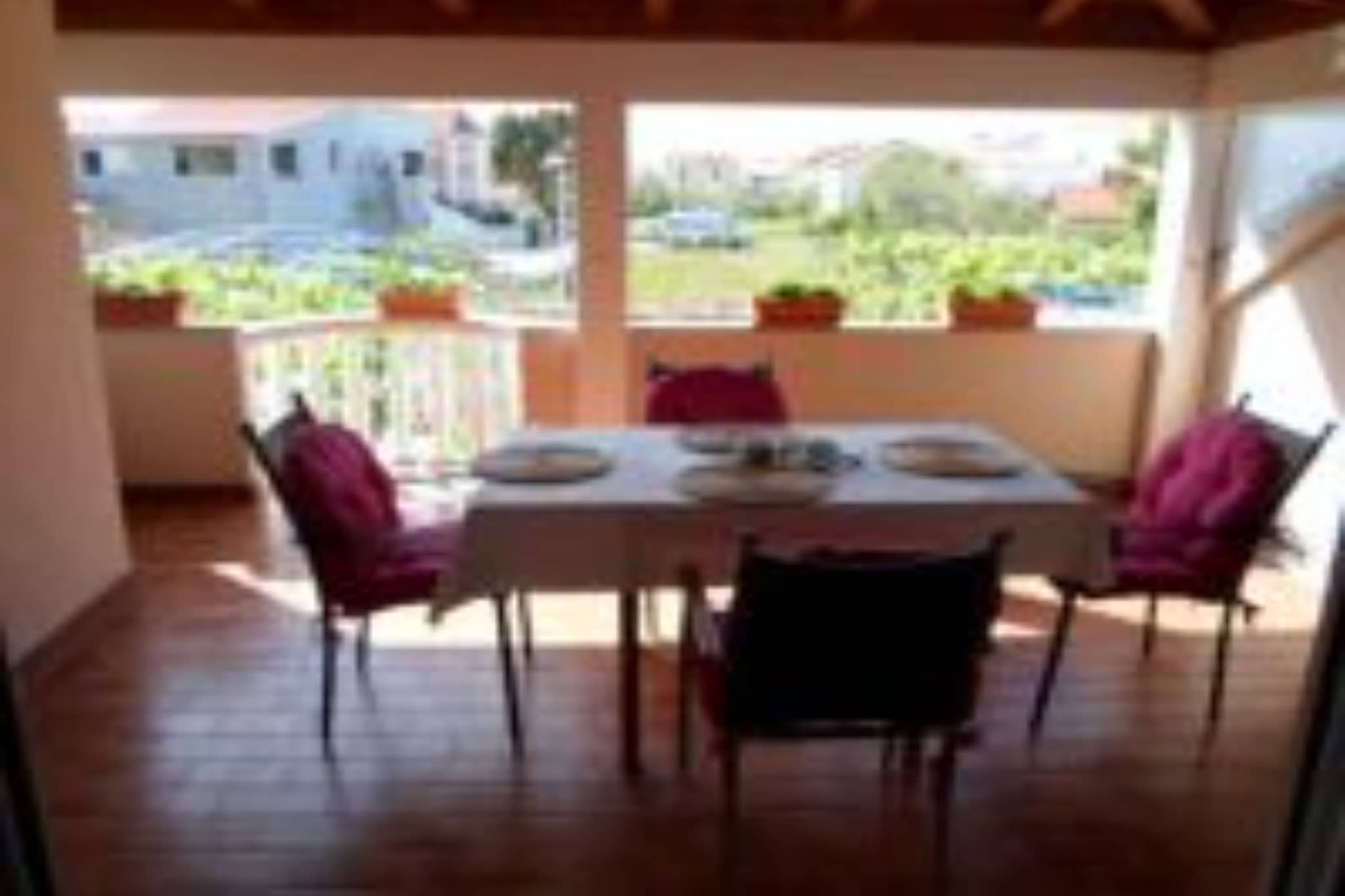 Studio Apartment (Kata 2)-Outdoor
