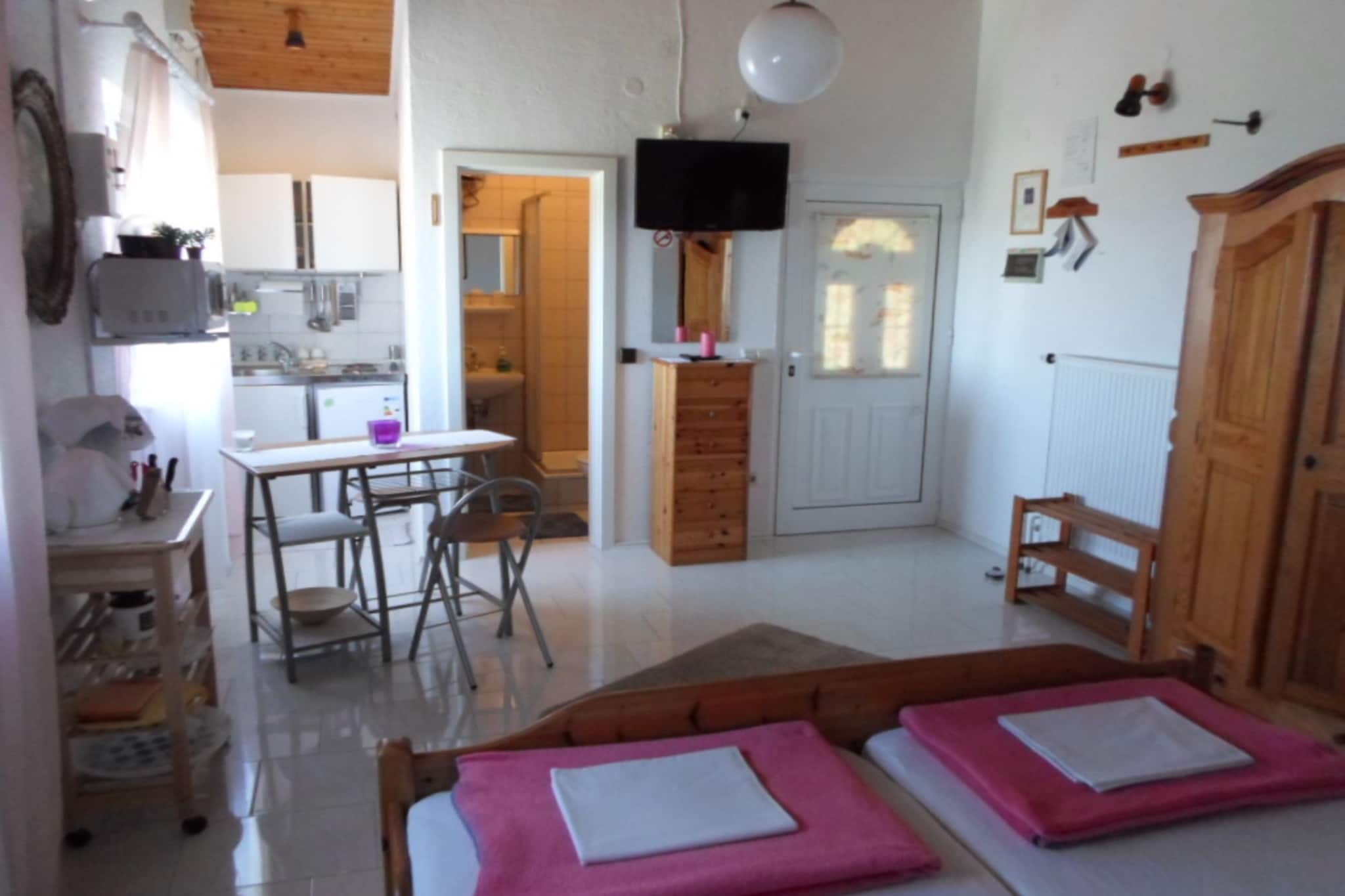 Studio Apartment (Kata 2)-Bedroom