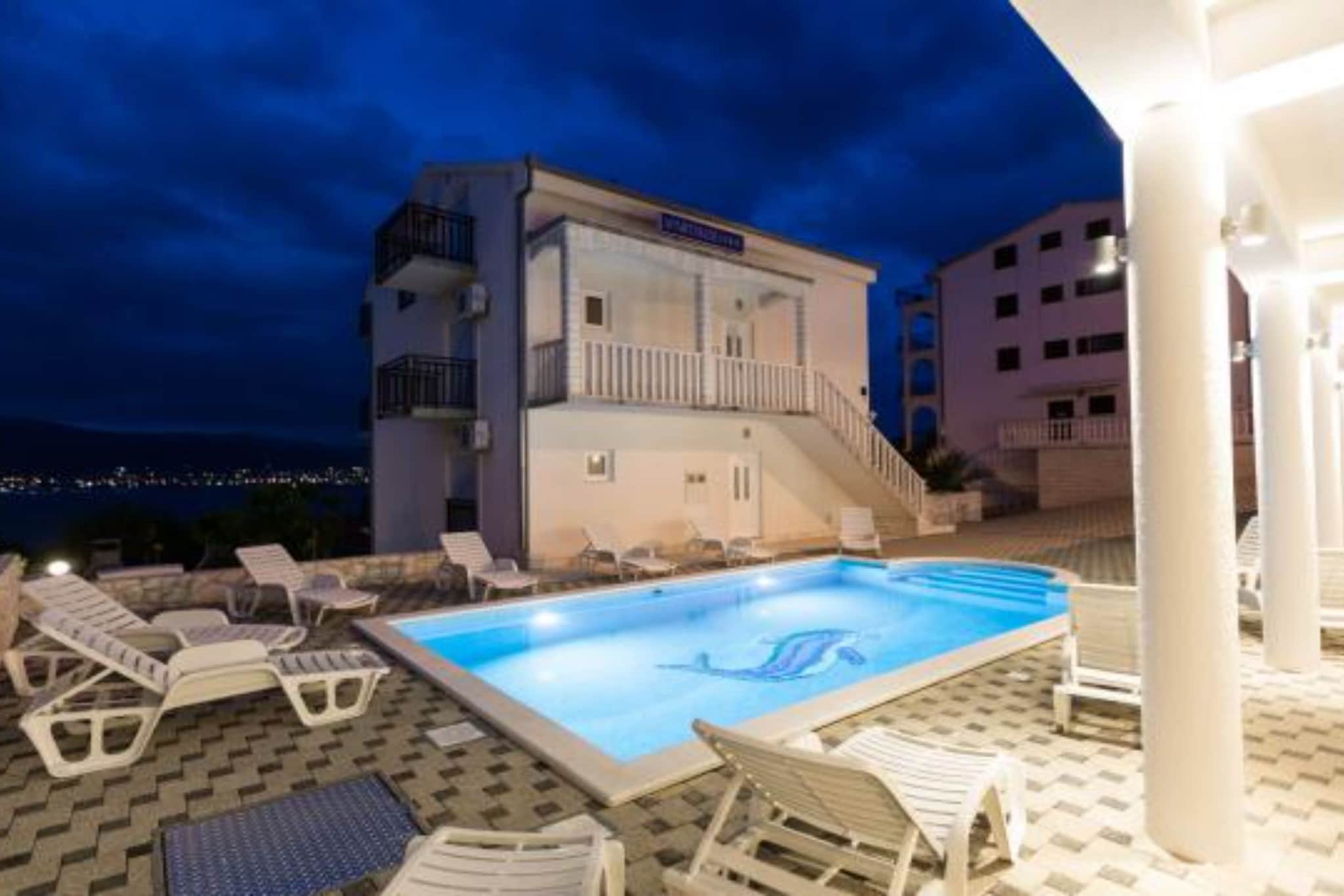 Apartmani Bridić Okrug Donji - One Bedroom Apartment 5-Pool