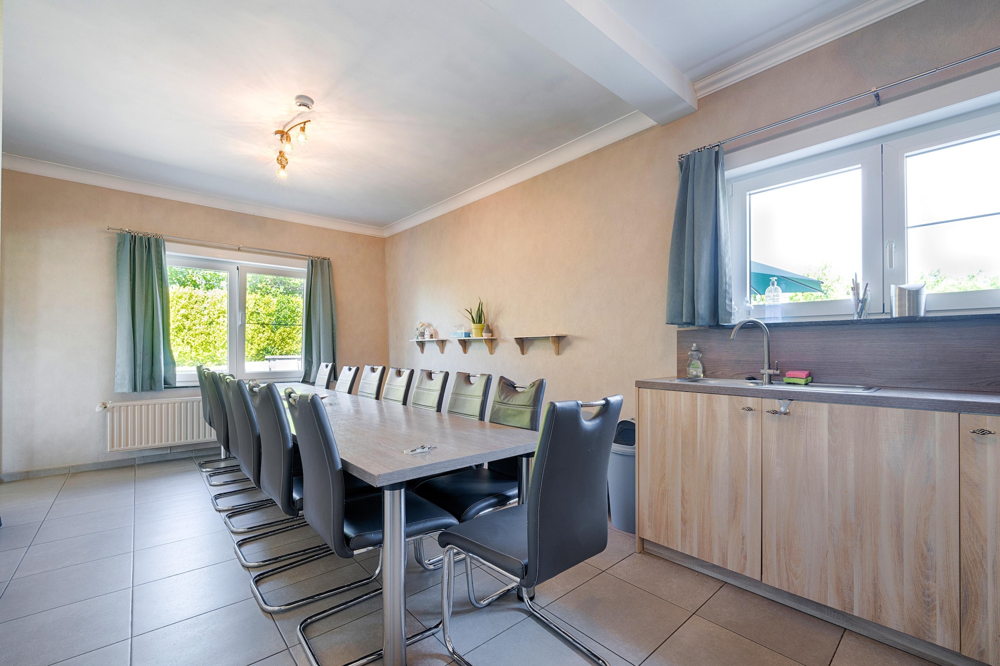 Villa Blickenberg-Dining room