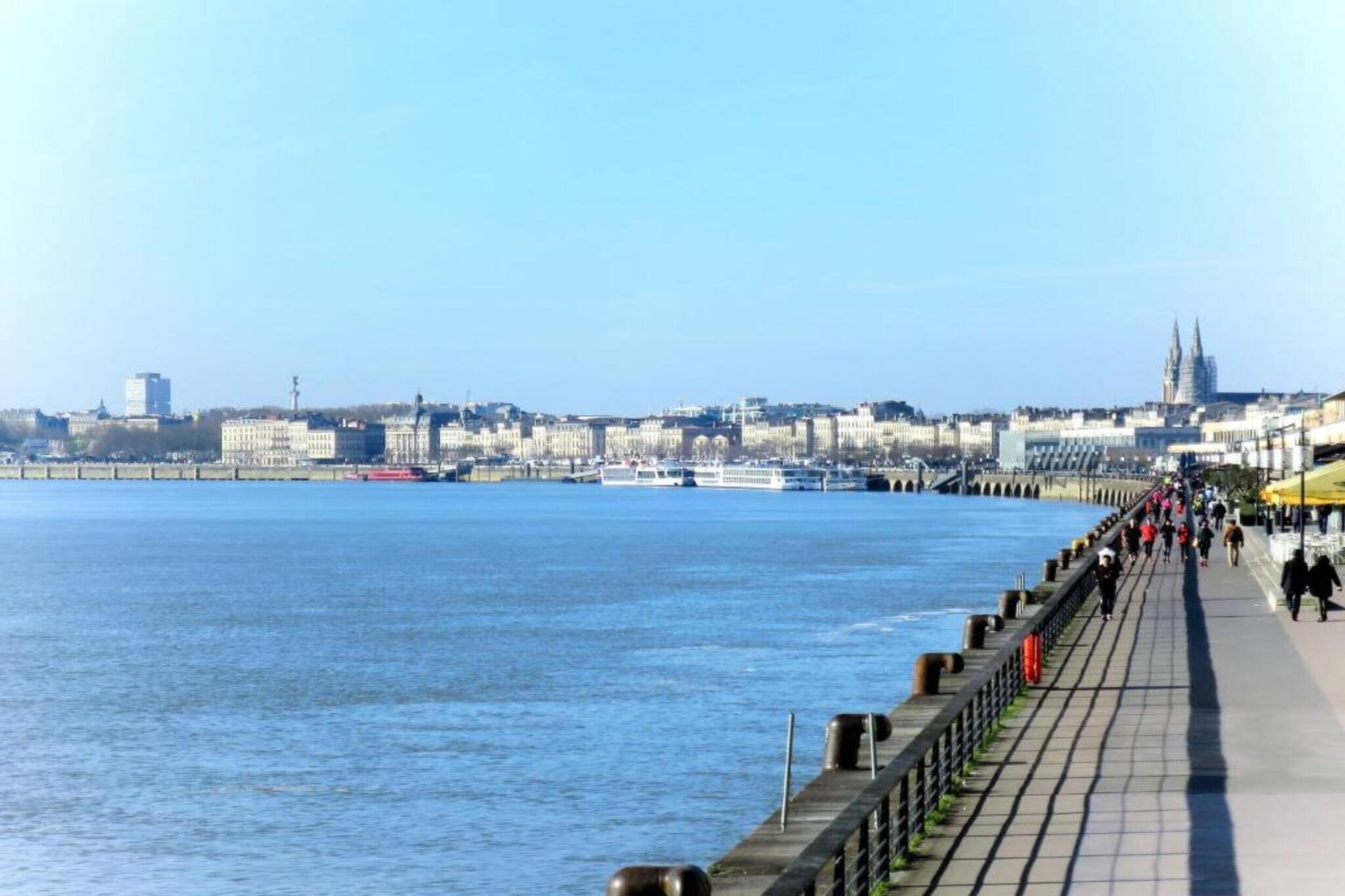 Jolie maison de vacances Lacanau-Gebiete Sommer 5 km