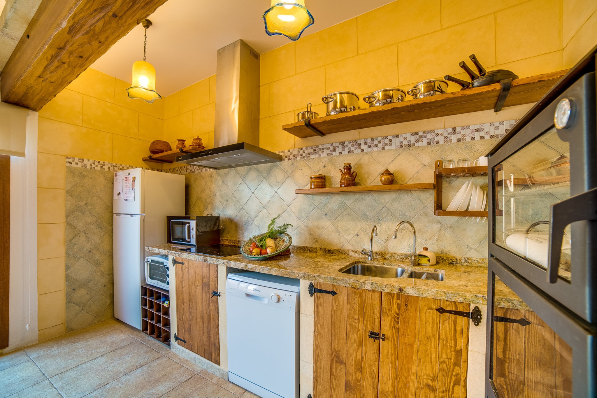 Cal Tio-Kitchen