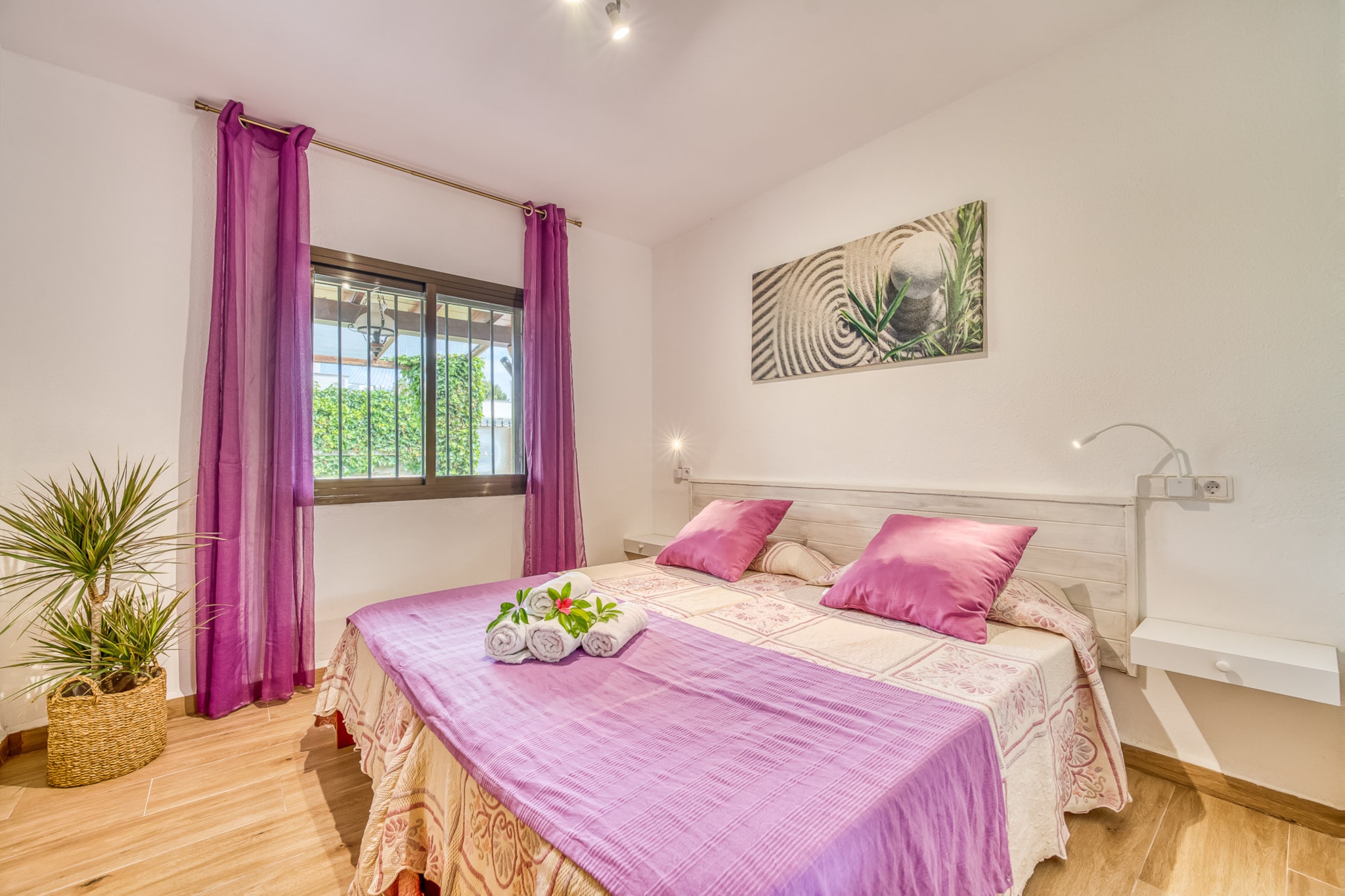 Bed Room