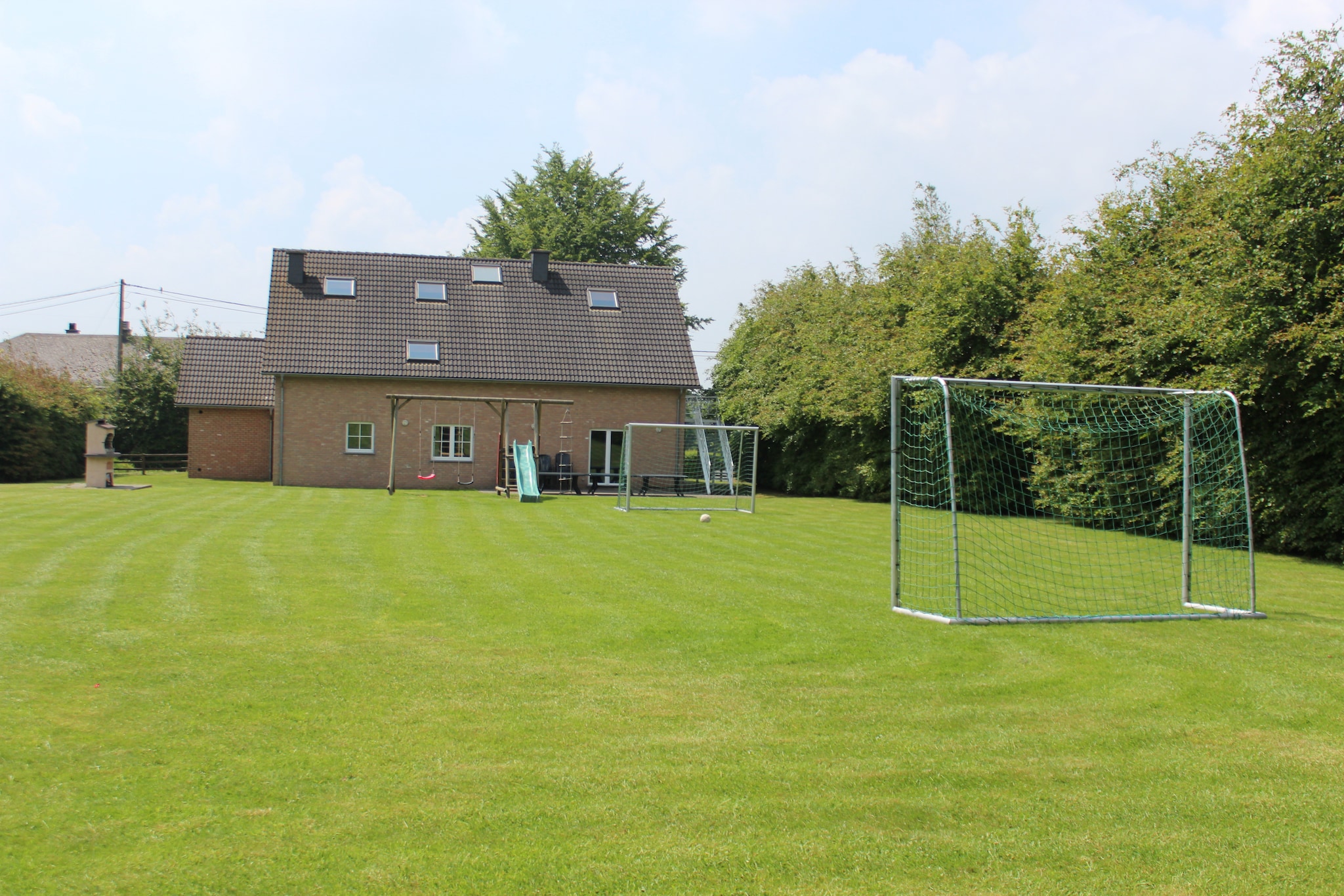 Entre Fagnes et Lac-Exterior summer