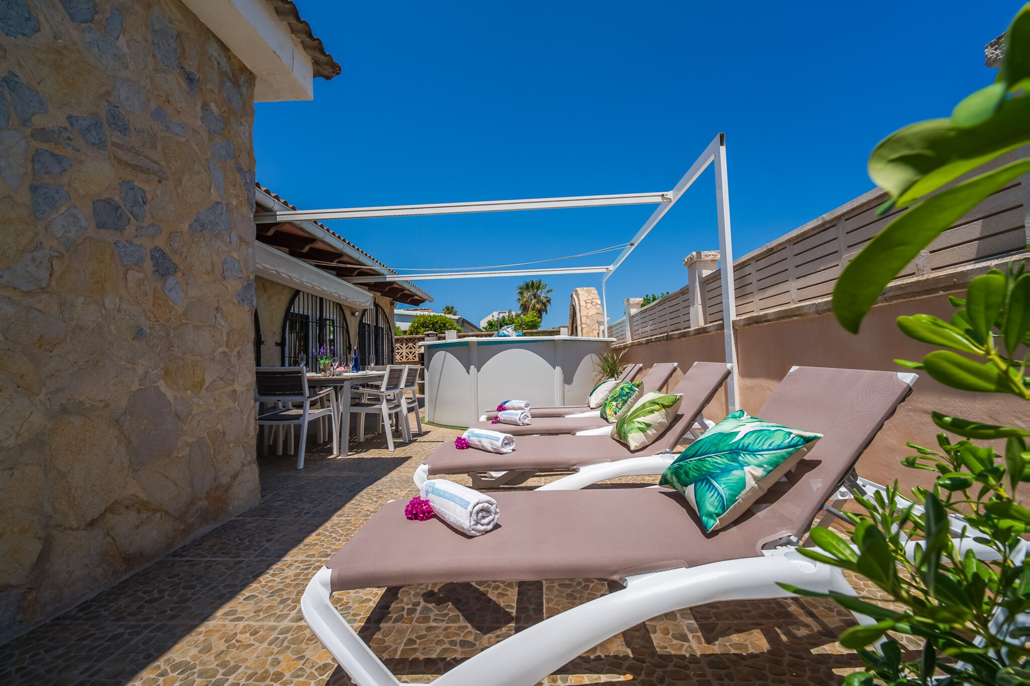 Villa Xisco-Terrace
