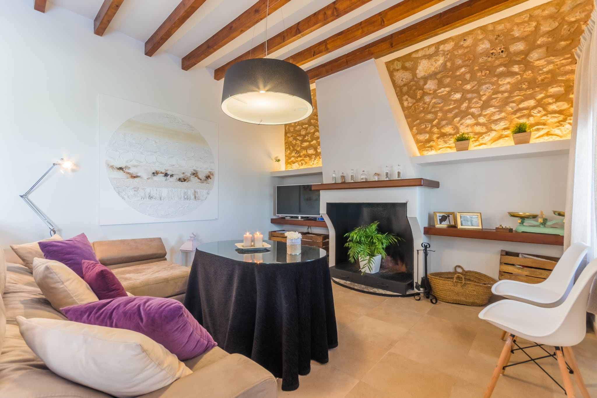 Pleta-Living room