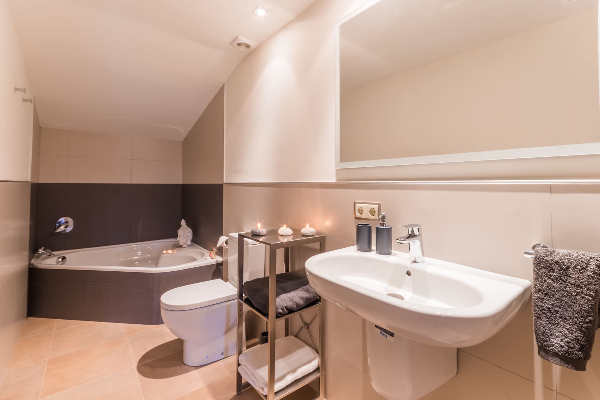 Pleta-Bathroom