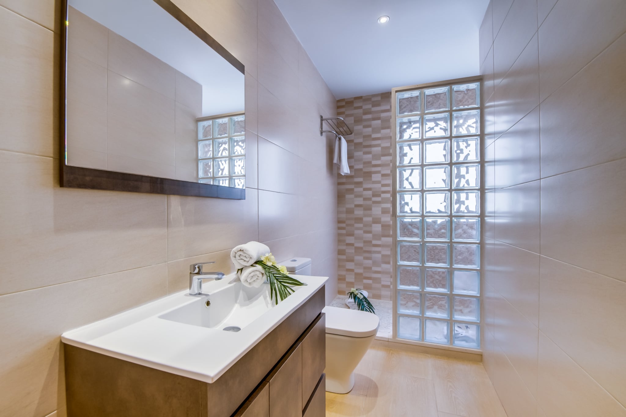 Bosset Platja-Bathroom