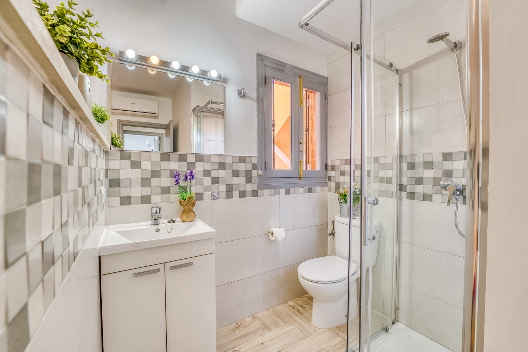 Marvi-Bathroom