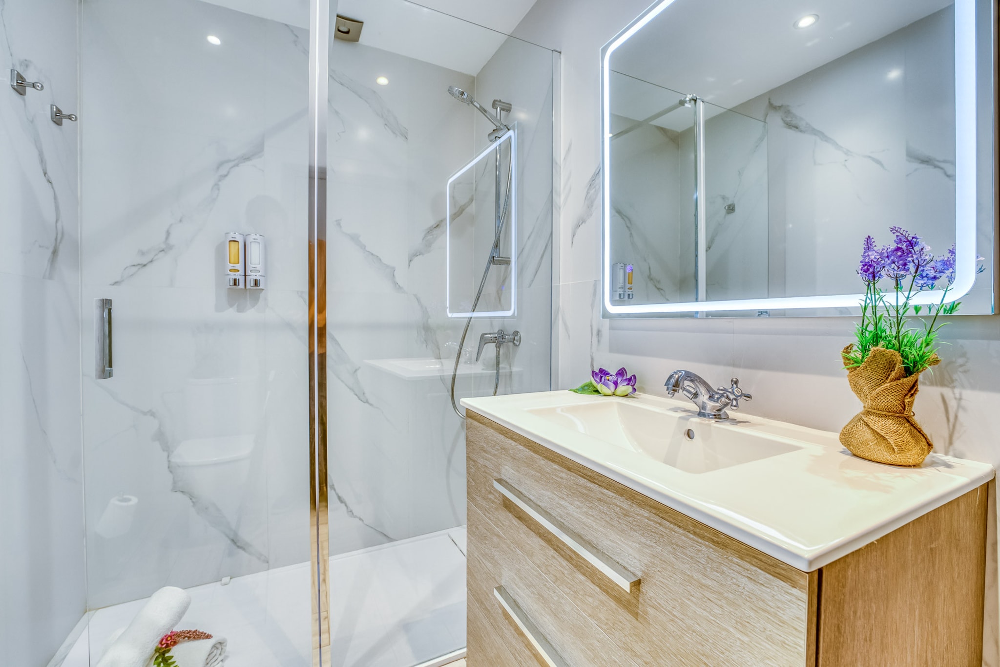 Marvi-Bathroom