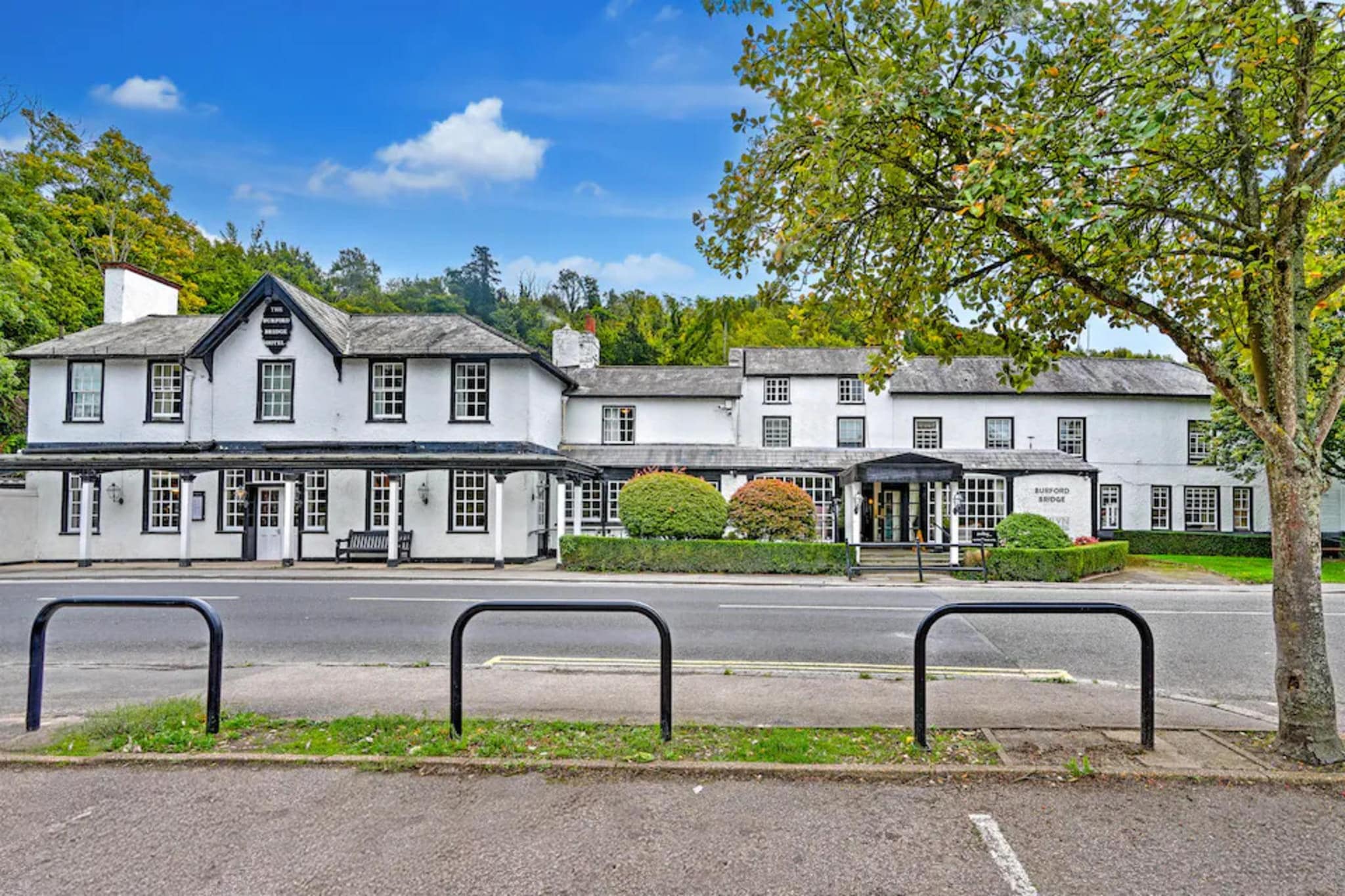Standard Double ex Mercure Boxhill - Image-tags.hotelexteriorsummer