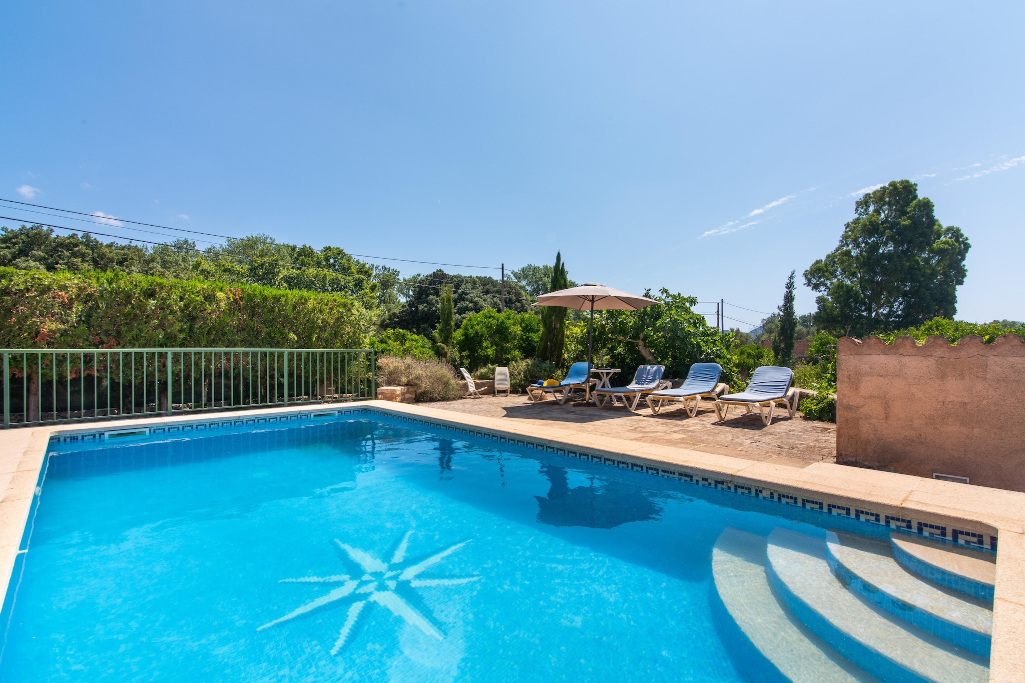 Can Petit-Pool