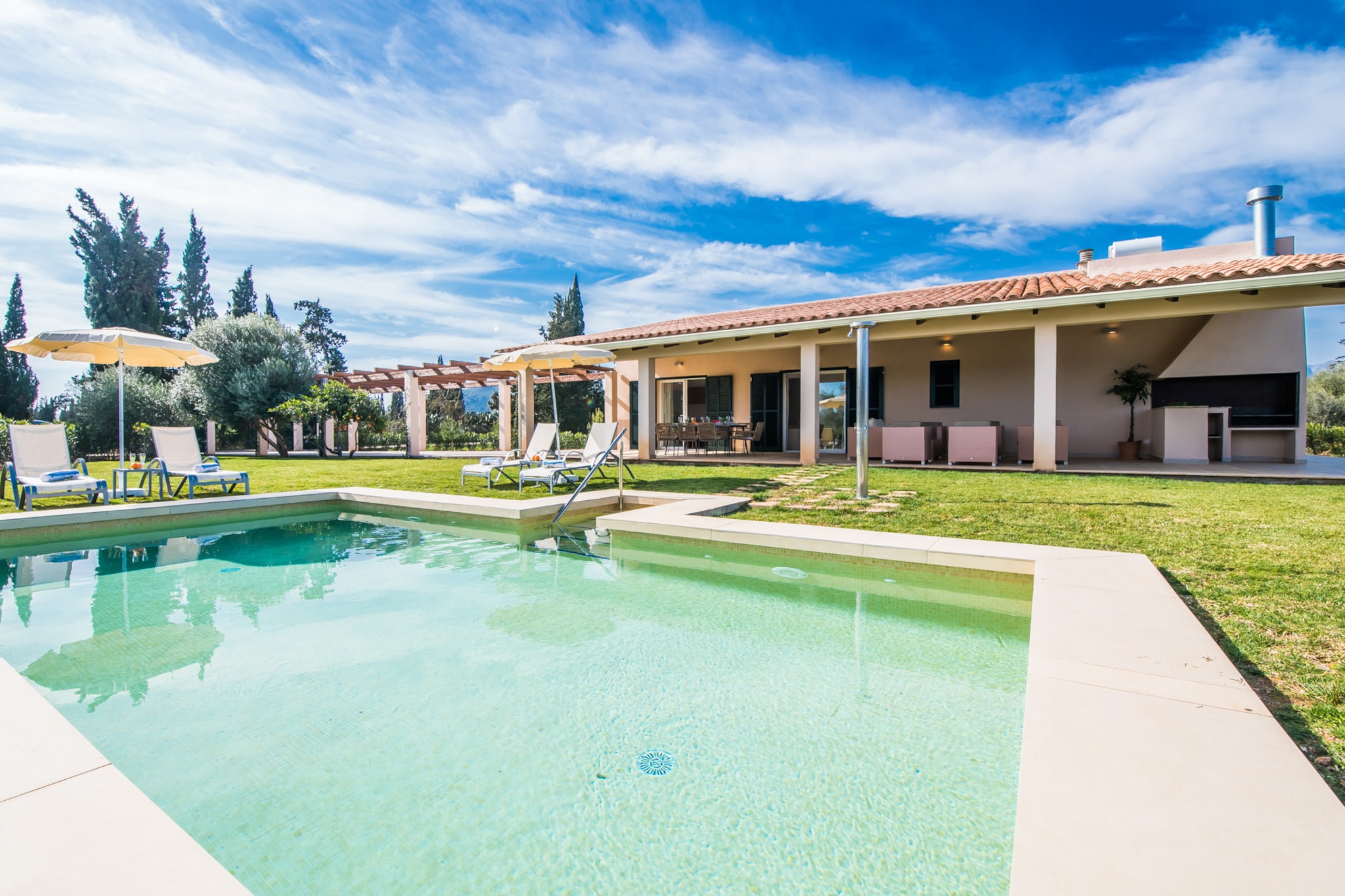 Son Vivot-Schwimmbad