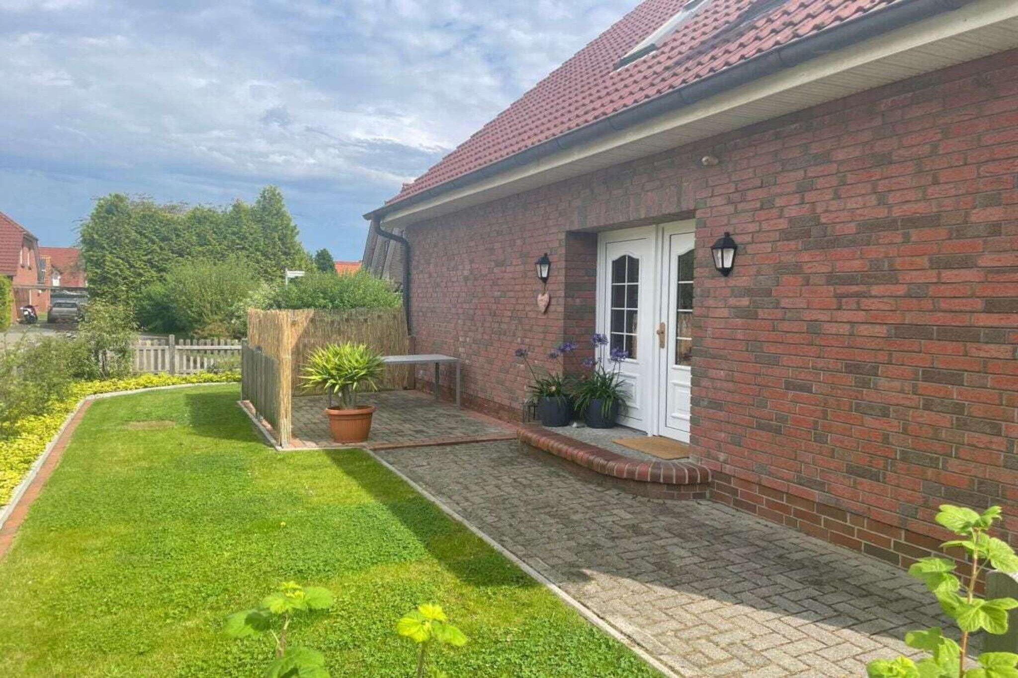 515868-Buitenkant zomer