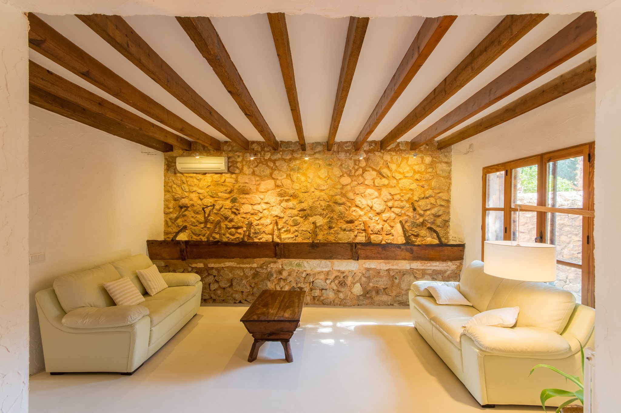 Es Rafal Vell de Buger, Finca 5StarsHome Mallorca-Woonkamer