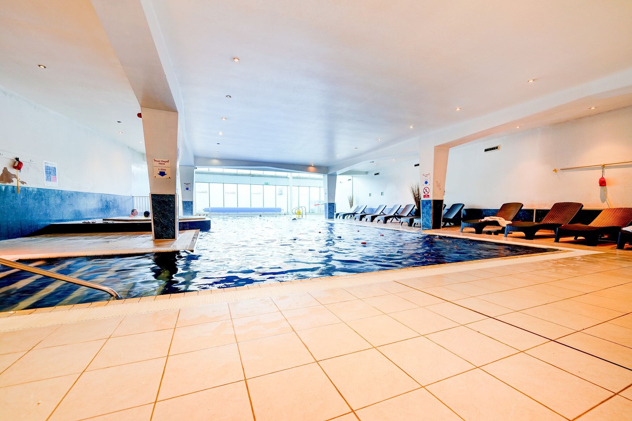 Hotel Swimming Pool