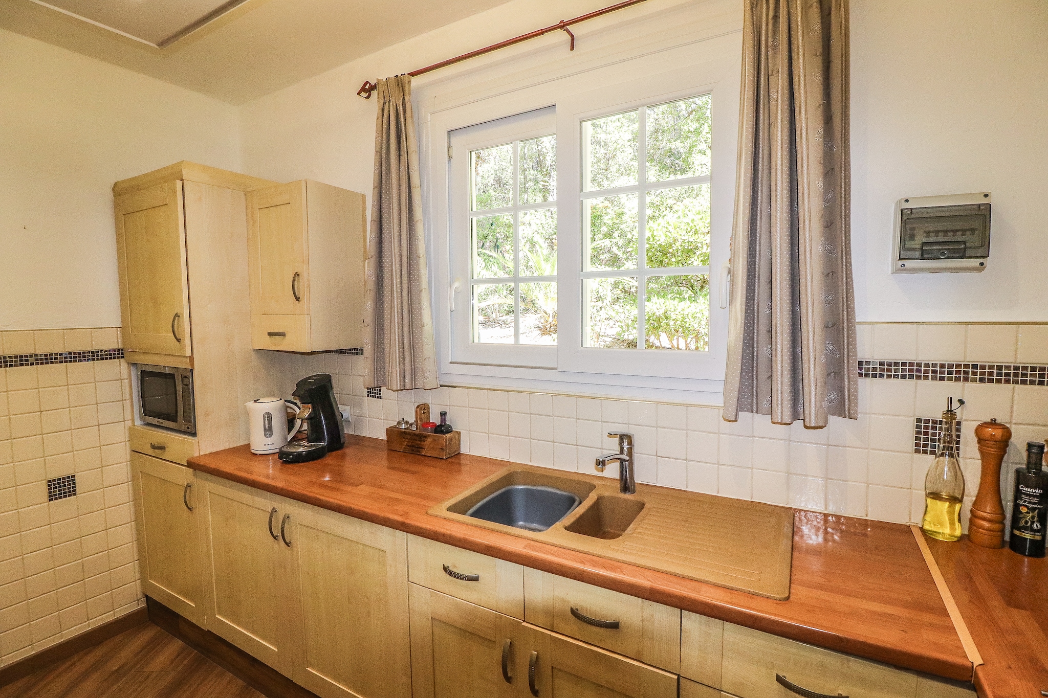 VILLA PANEOU-Kitchen