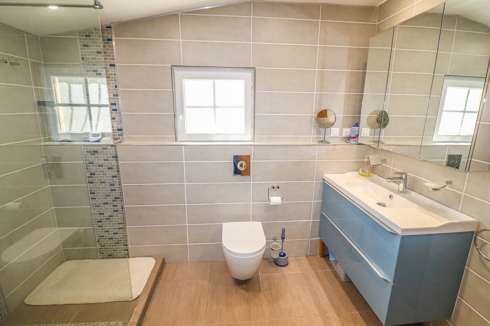 VILLA PANEOU-Bathroom