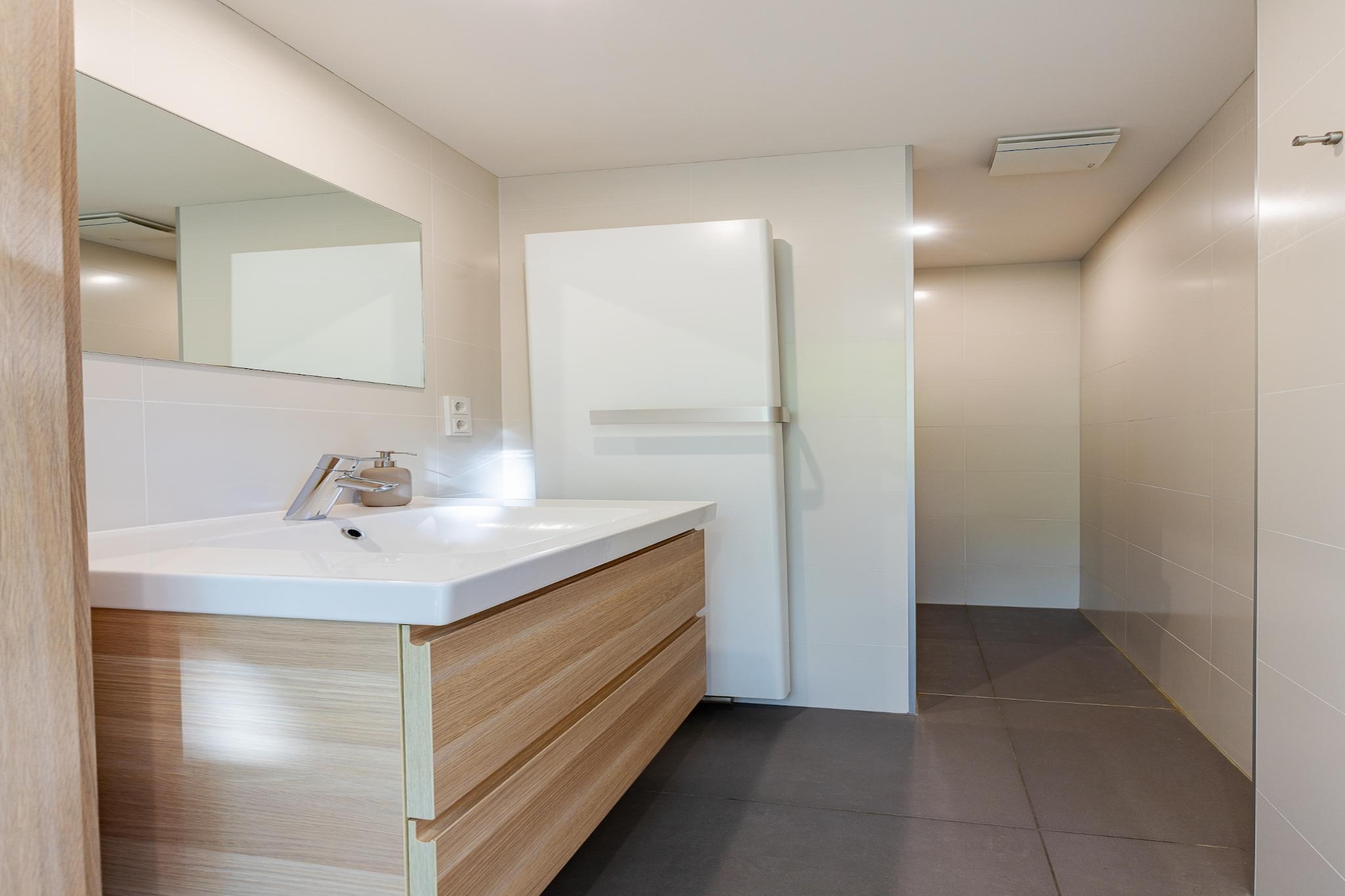 Lijsterhofstraat 13 - Knusse vakantiewoning nabij strand en centrum-Badezimmer