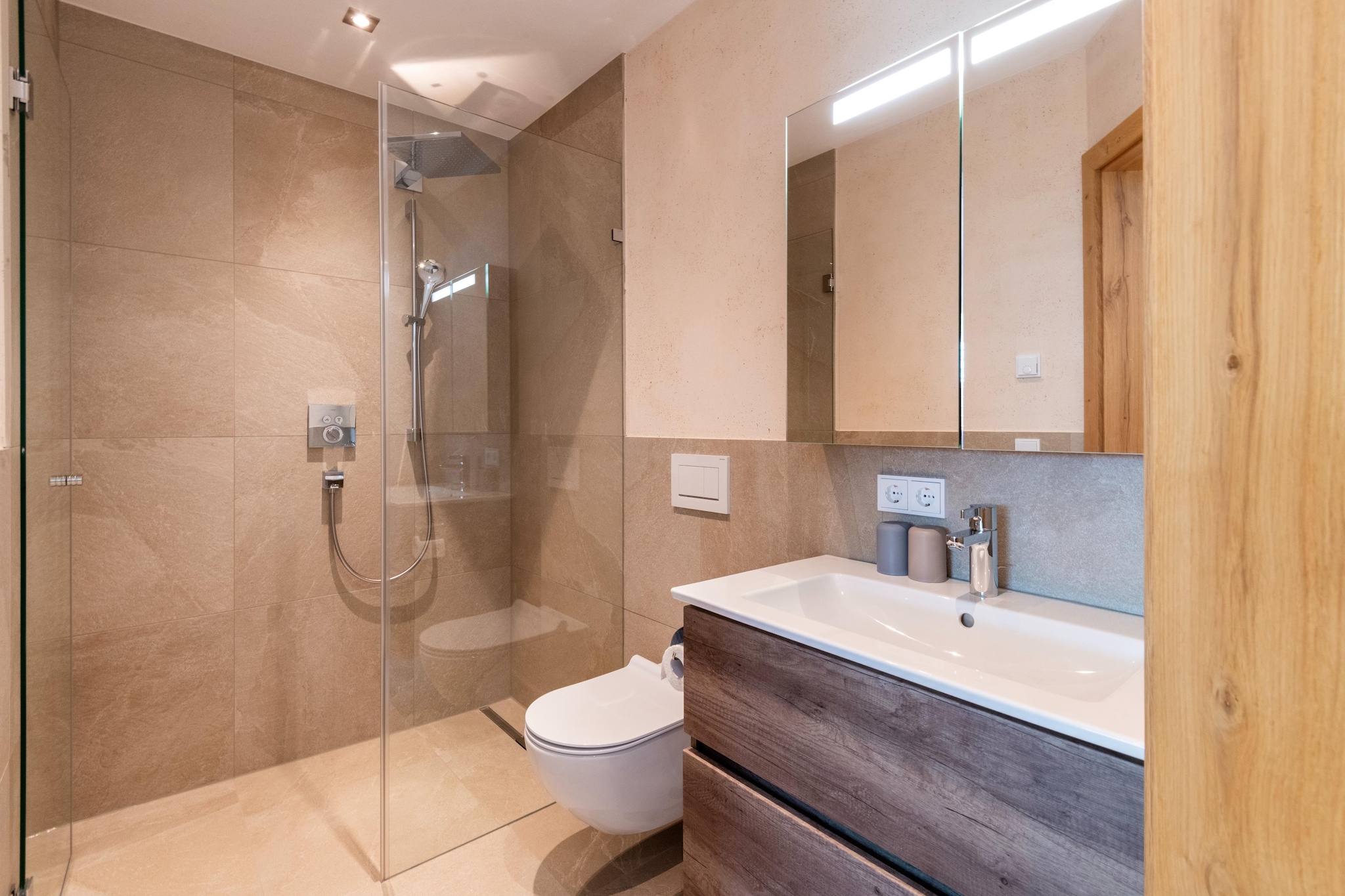 Penthouse Fuchs 2-Badkamer
